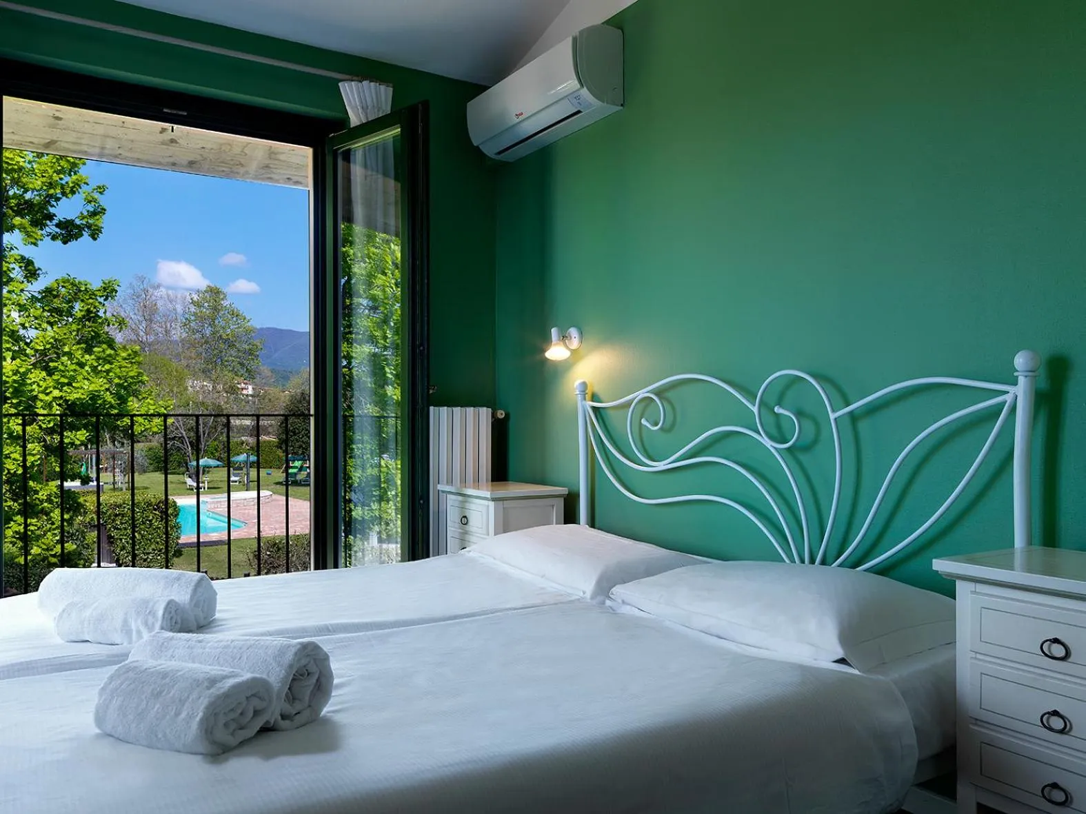 Pool view in Residence Il Melograno