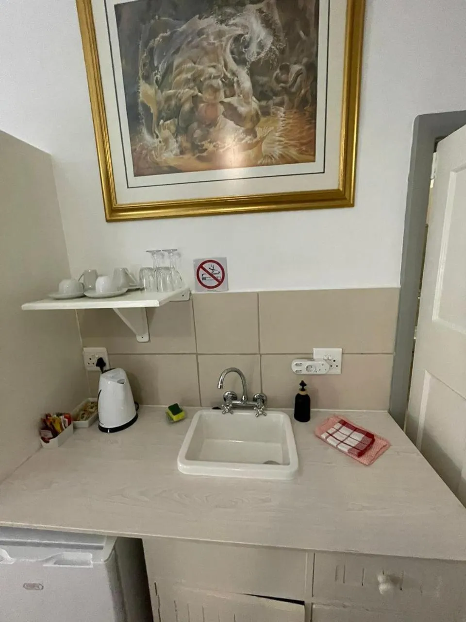 Coffee/tea facilities in Green Olive Guesthouse