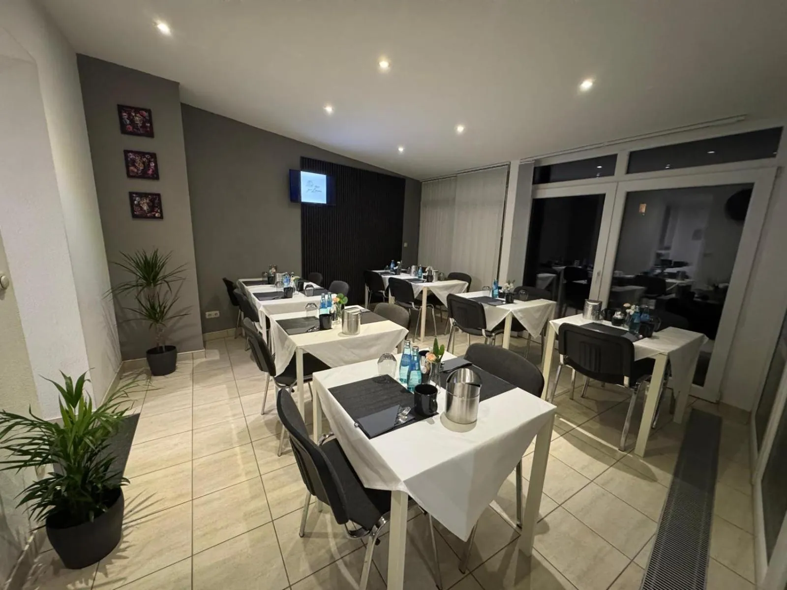 Restaurant/places to eat in Zum Löwen