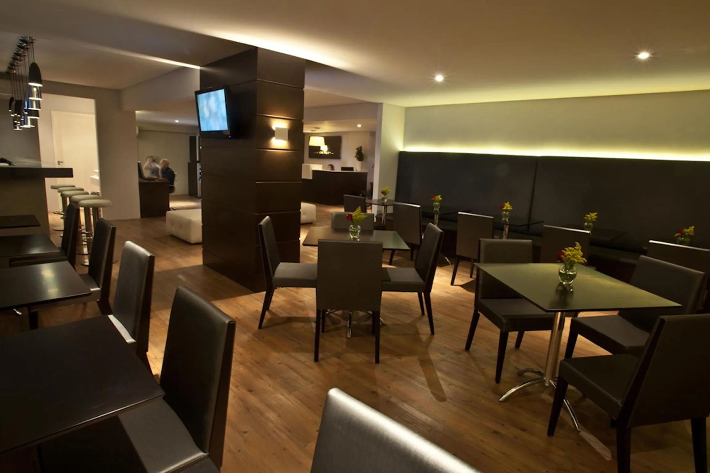 Lounge or bar in H3 Hotel Paulista
