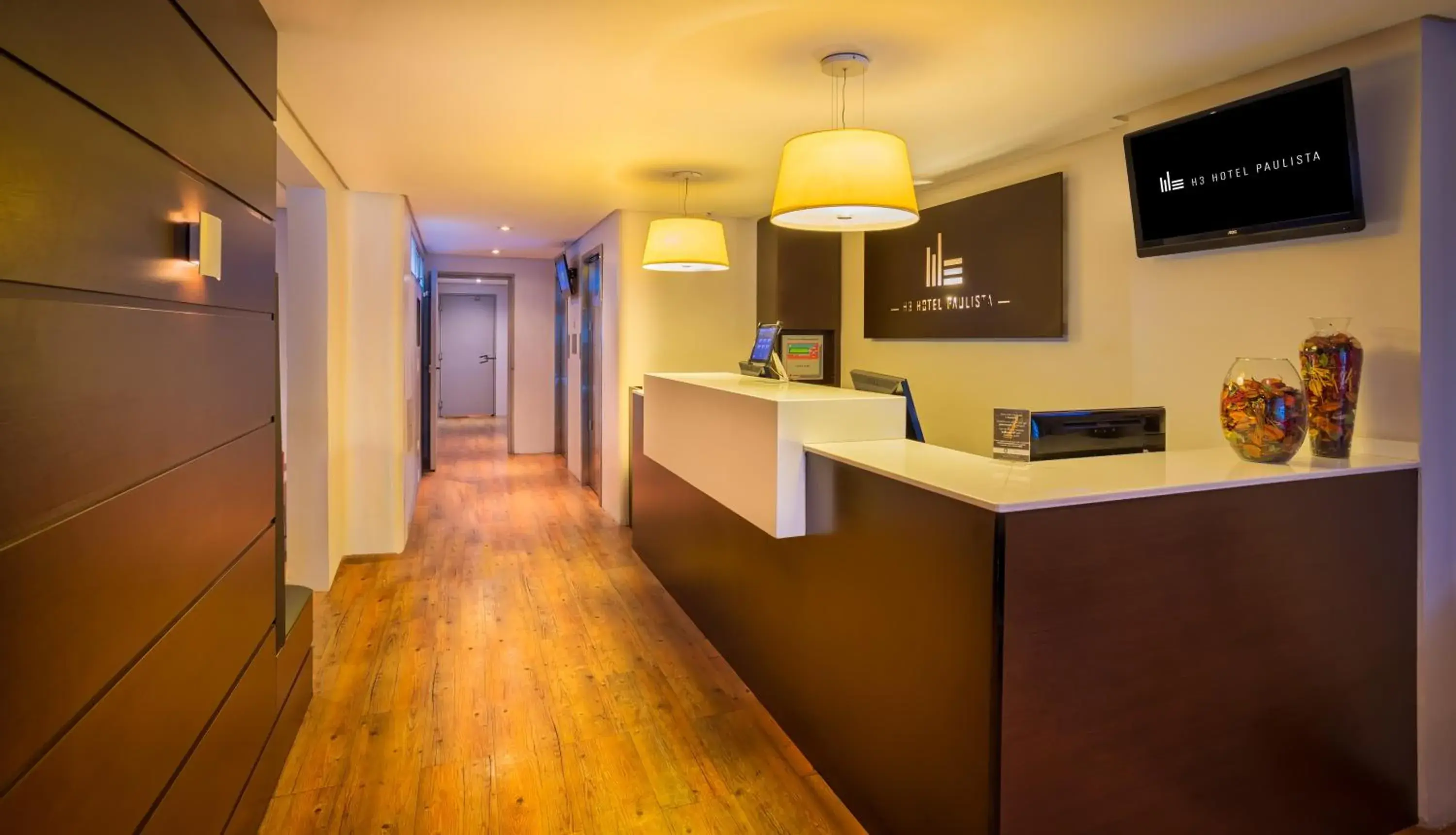 Lobby or reception in H3 Hotel Paulista Lobby or reception in H3 Hotel Paulista