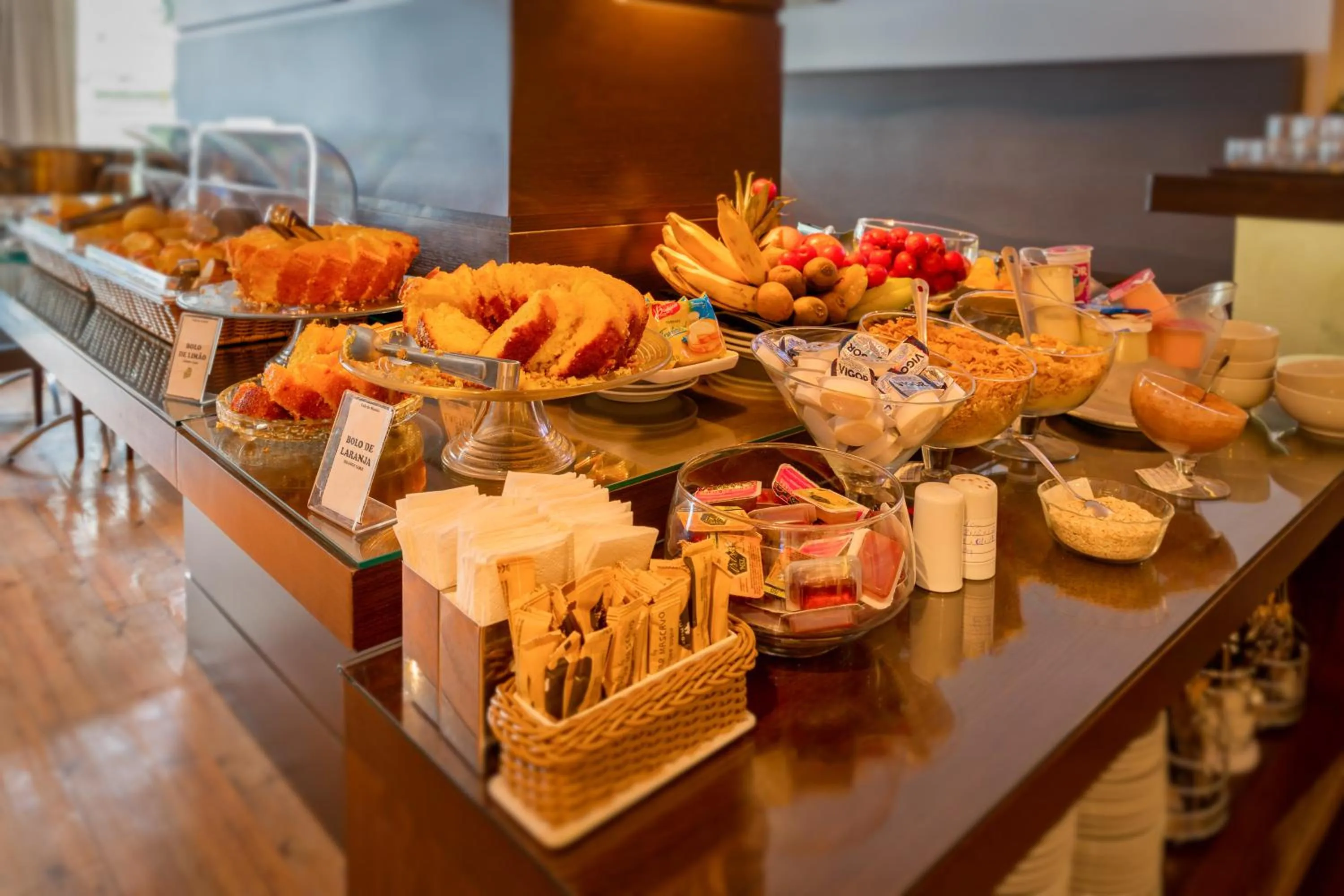 Buffet breakfast in H3 Hotel Paulista