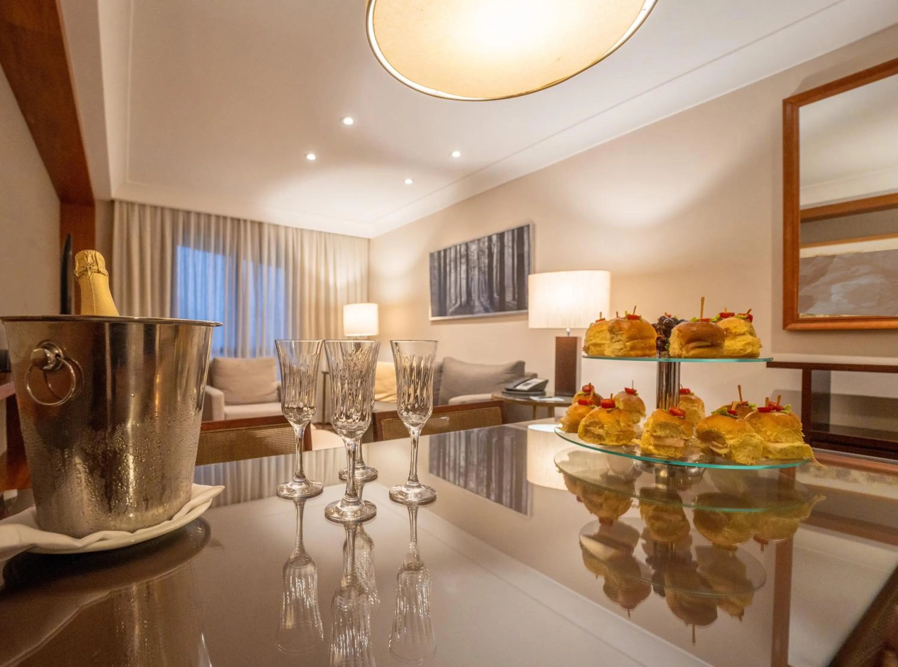 Food and drinks in George V Casa Branca