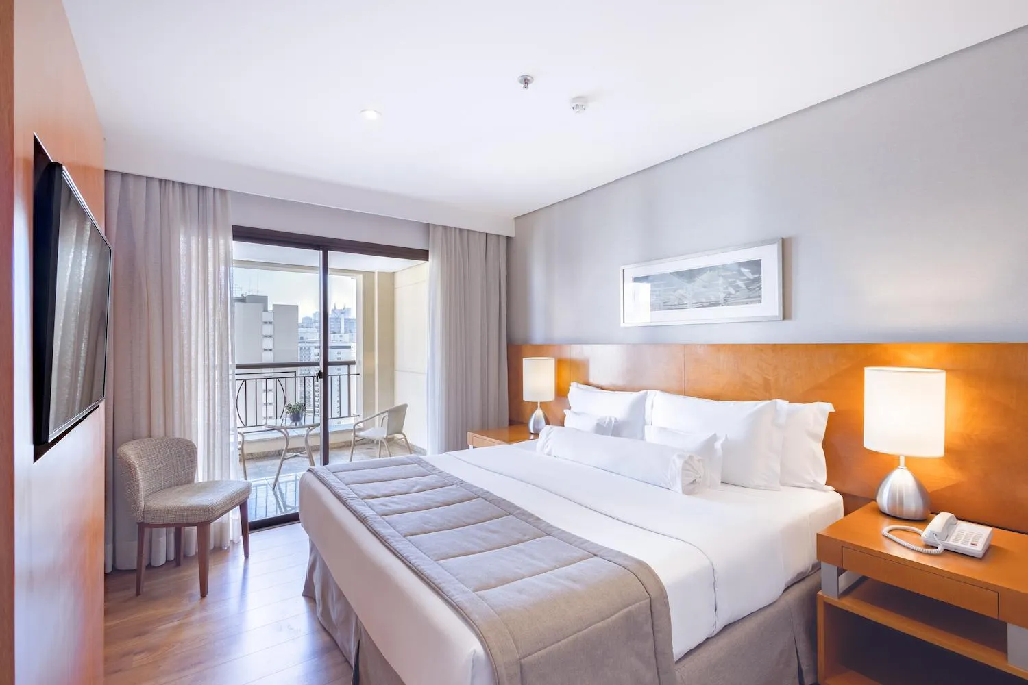 Bedroom, Bed in George V Casa Branca