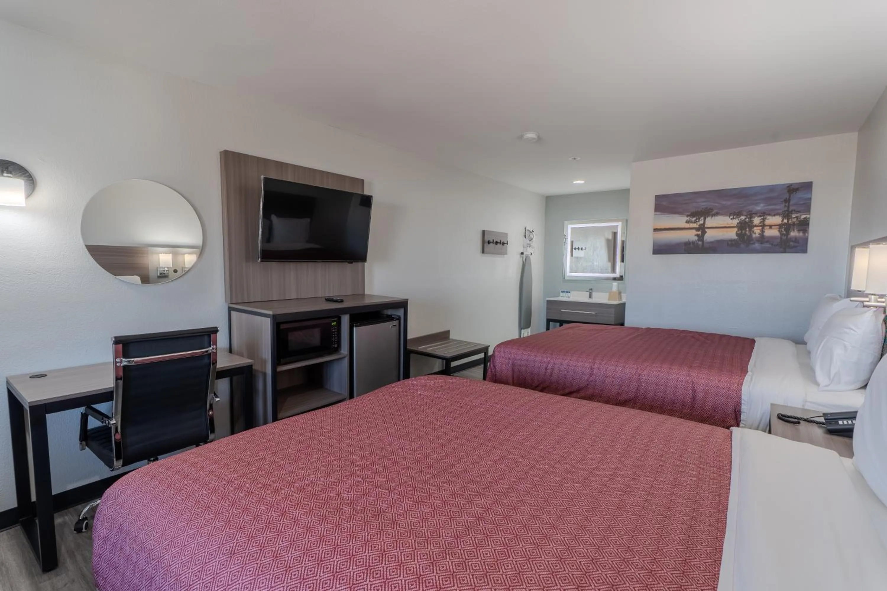 Bedroom, Bed in Executive Inn of Arlington, Near AT&T Stadium