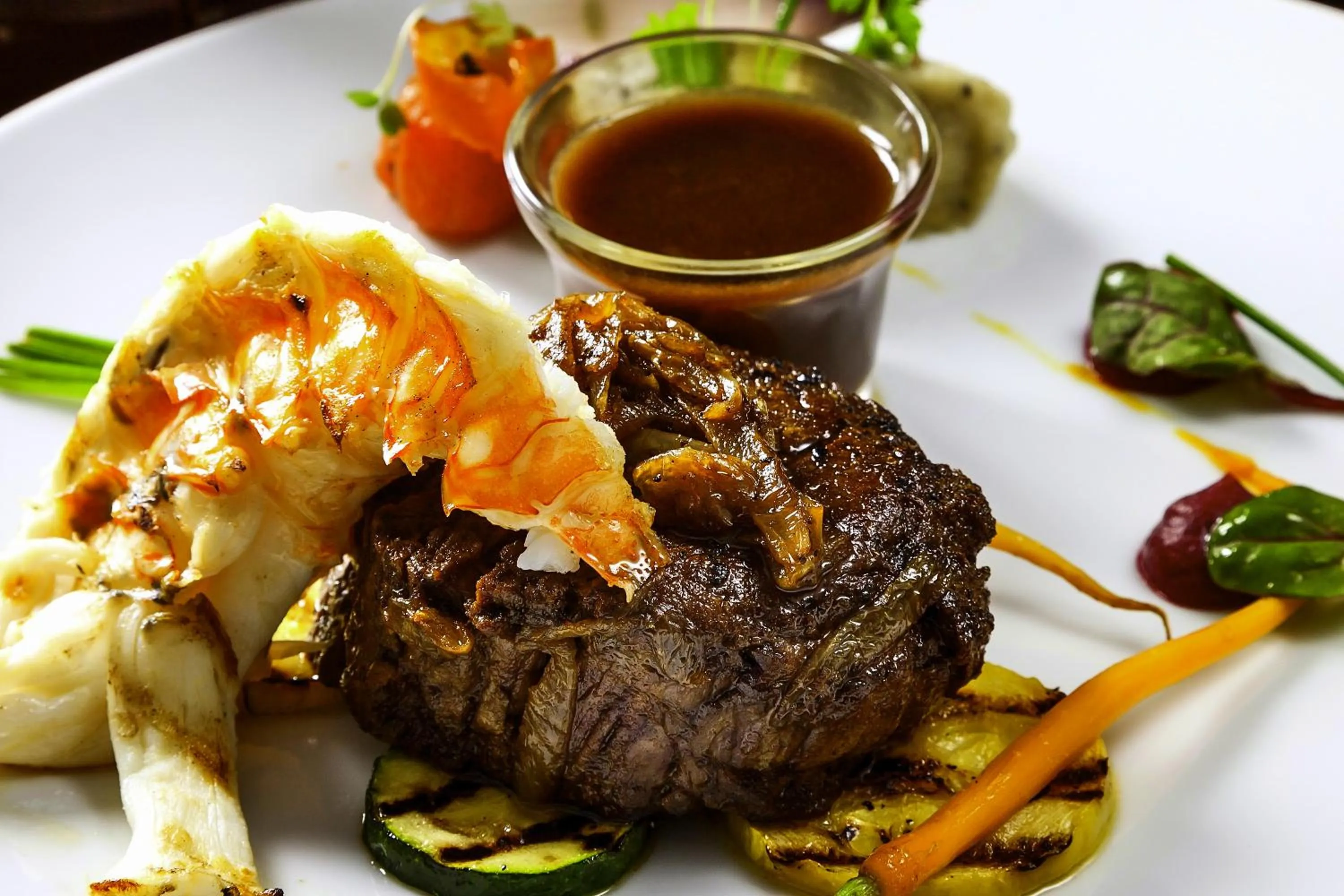 Food in Holland House Beach Hotel