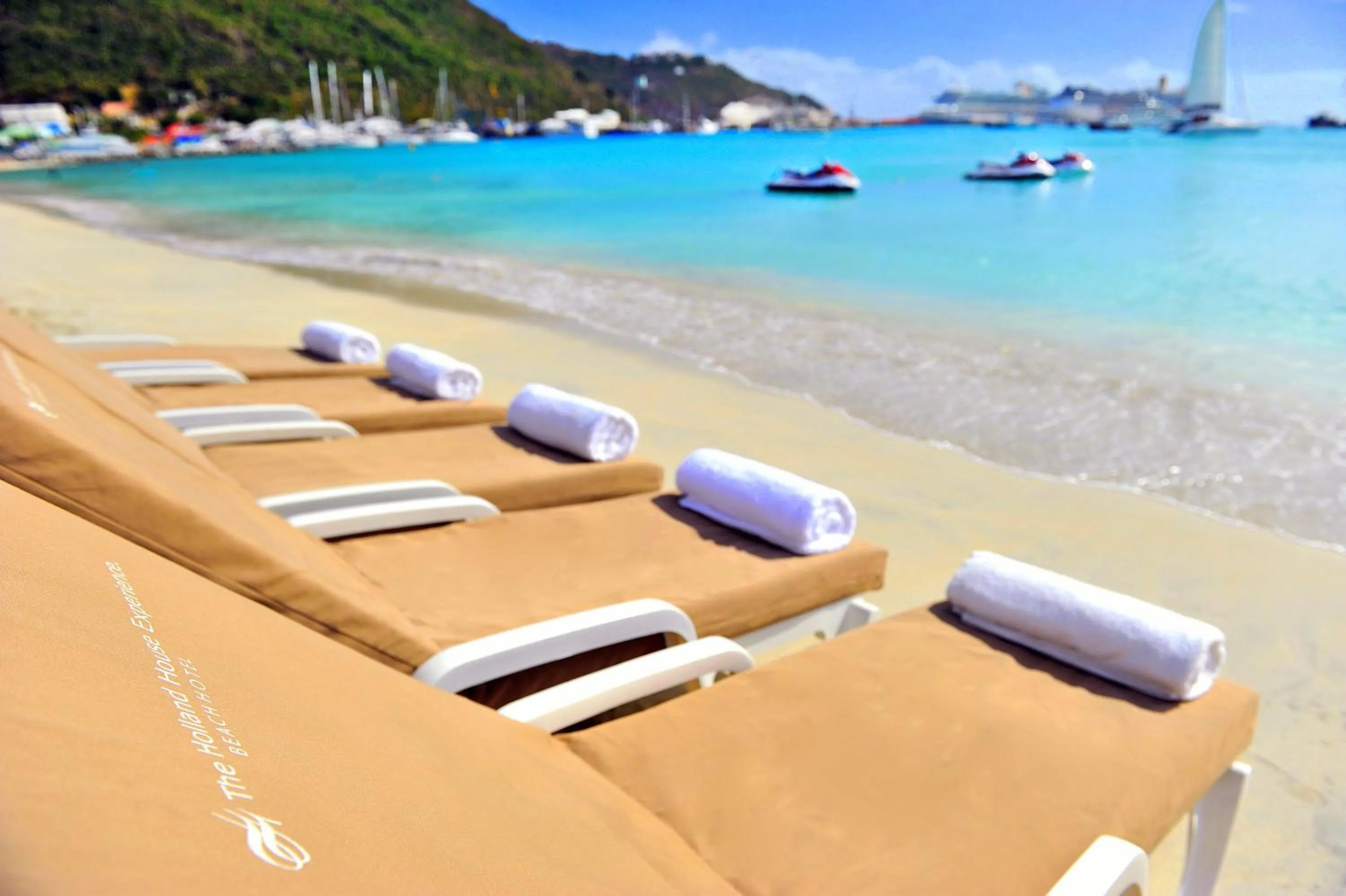 Beach in Holland House Beach Hotel