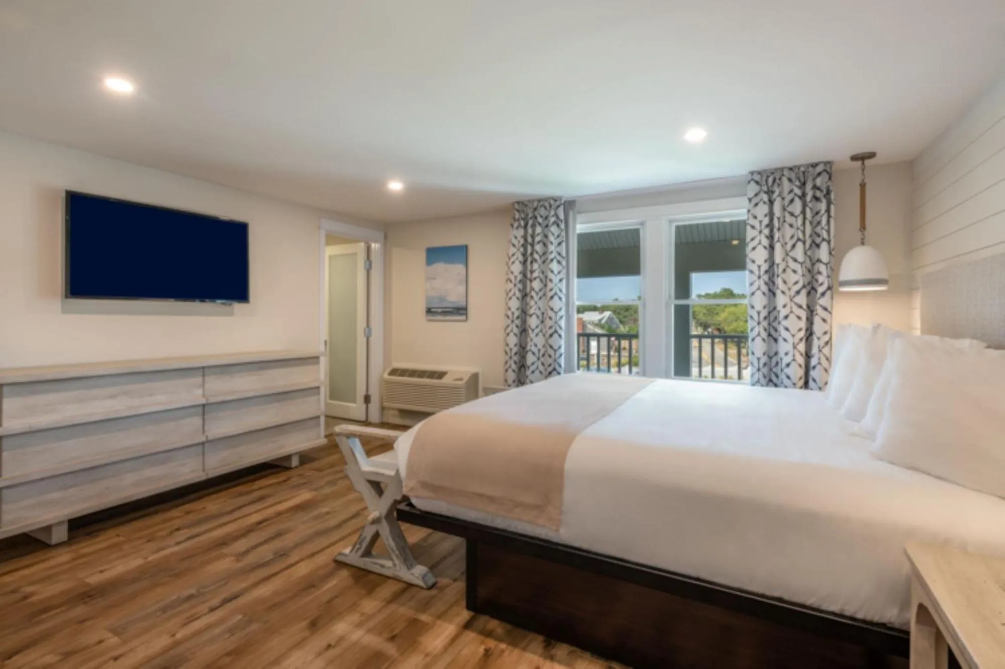 Bedroom, Bed in Pelham House Resort