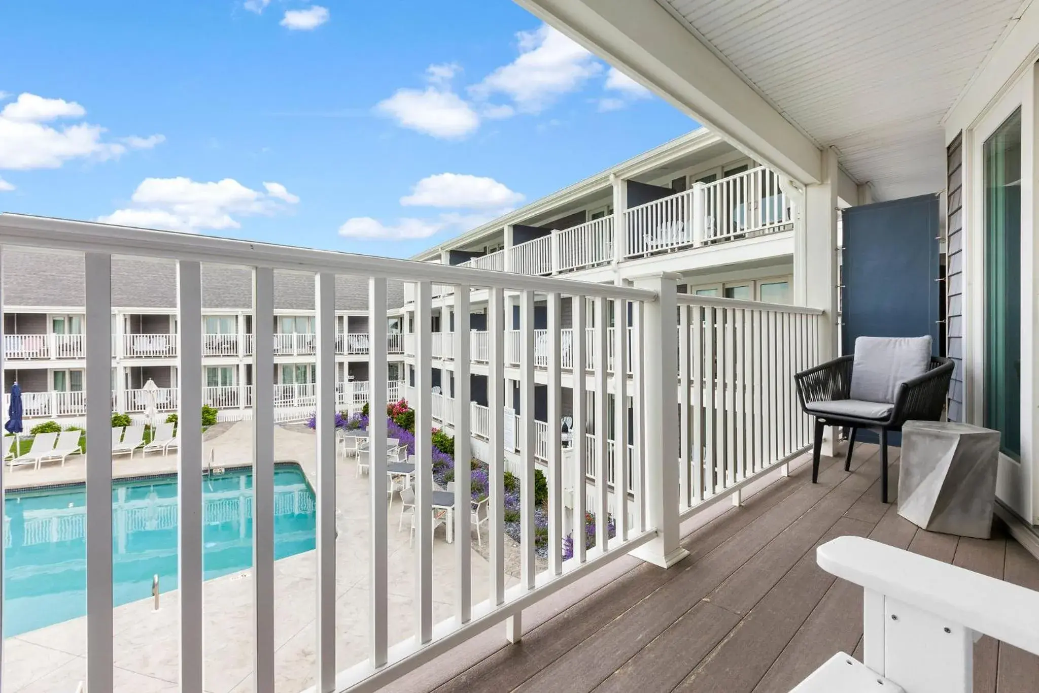 King Room with Sea View in Pelham House Resort King Room with Sea View in Pelham House Resort