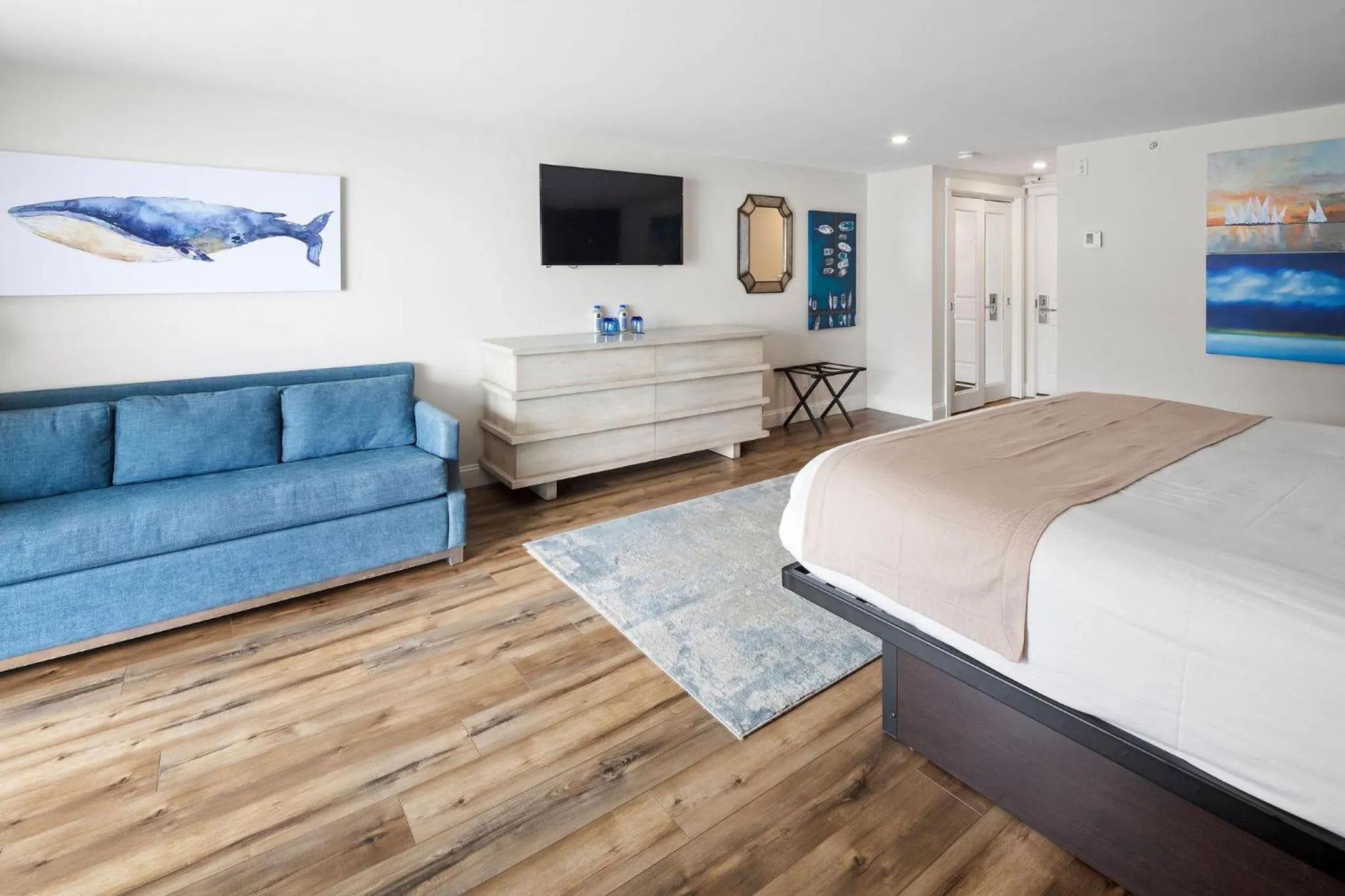 Bed in Pelham House Resort