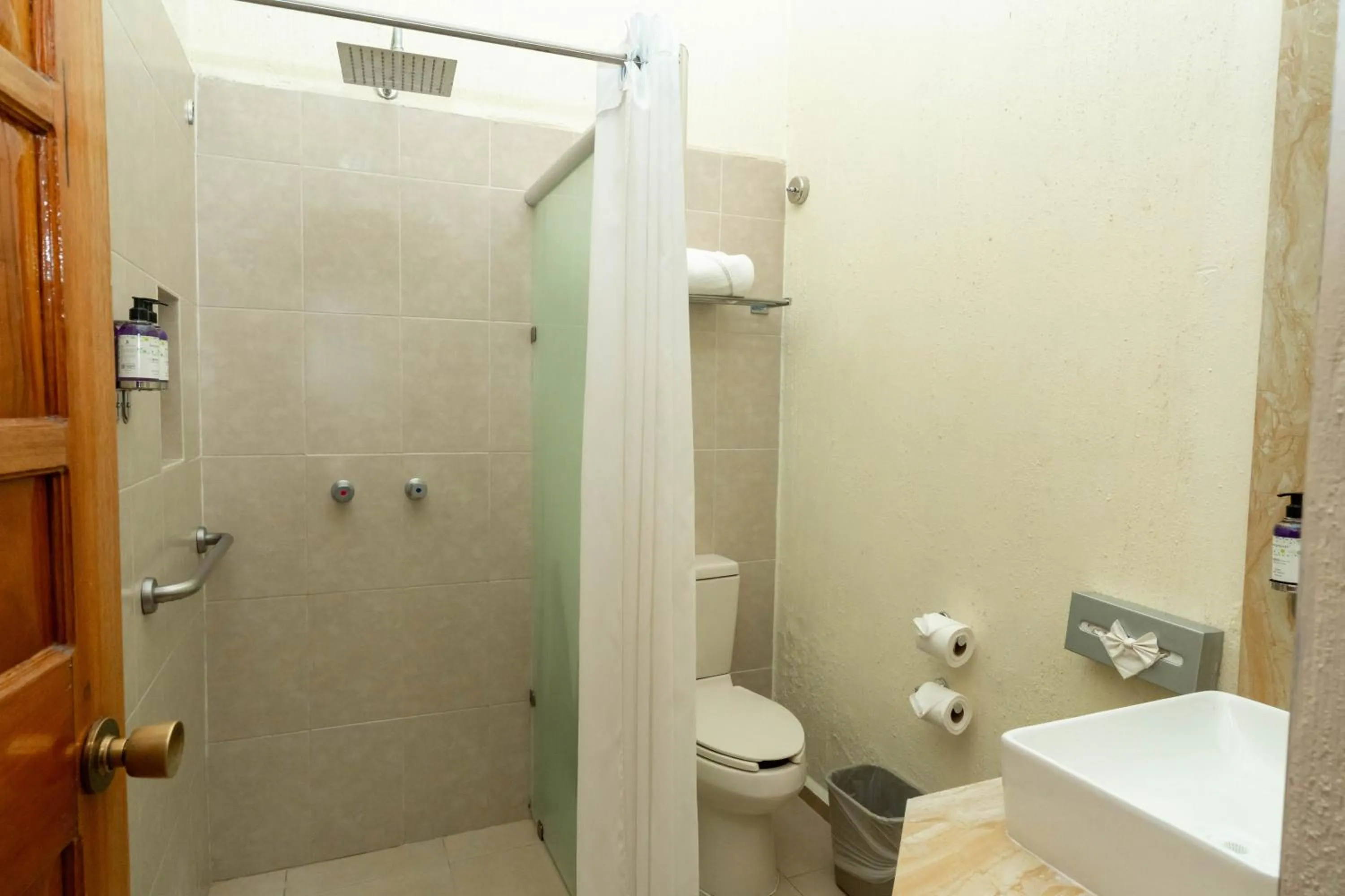 Bathroom in Hotel Nututun Palenque