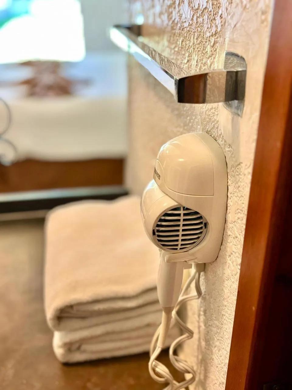 hair dryier, Bed in Hotel Nututun Palenque