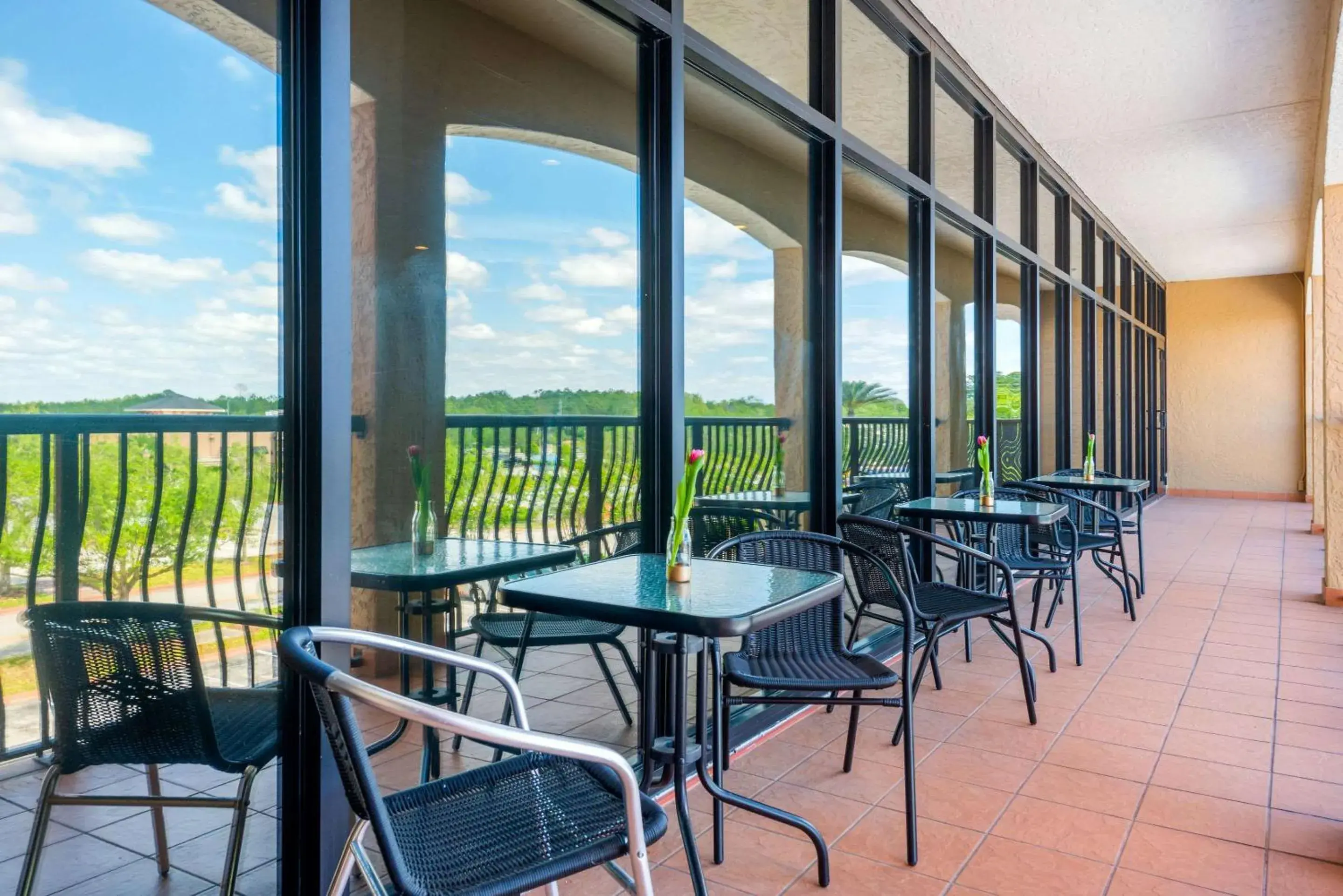 Restaurant/places to eat in Clarion Inn Ormond Beach at Destination Daytona Restaurant/places to eat in Clarion Inn Ormond Beach at Destination Daytona