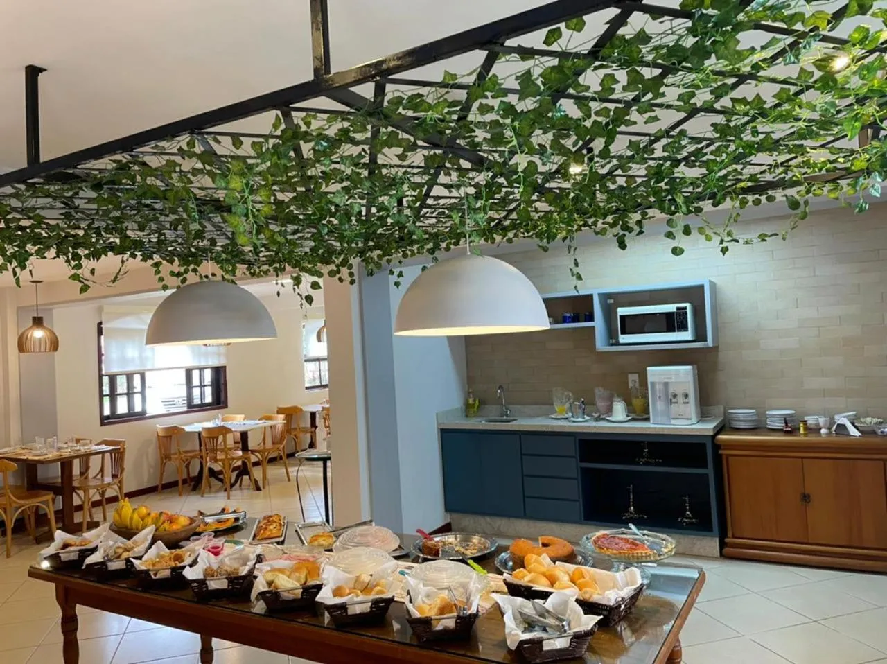 Buffet breakfast in Pousada Finlândia