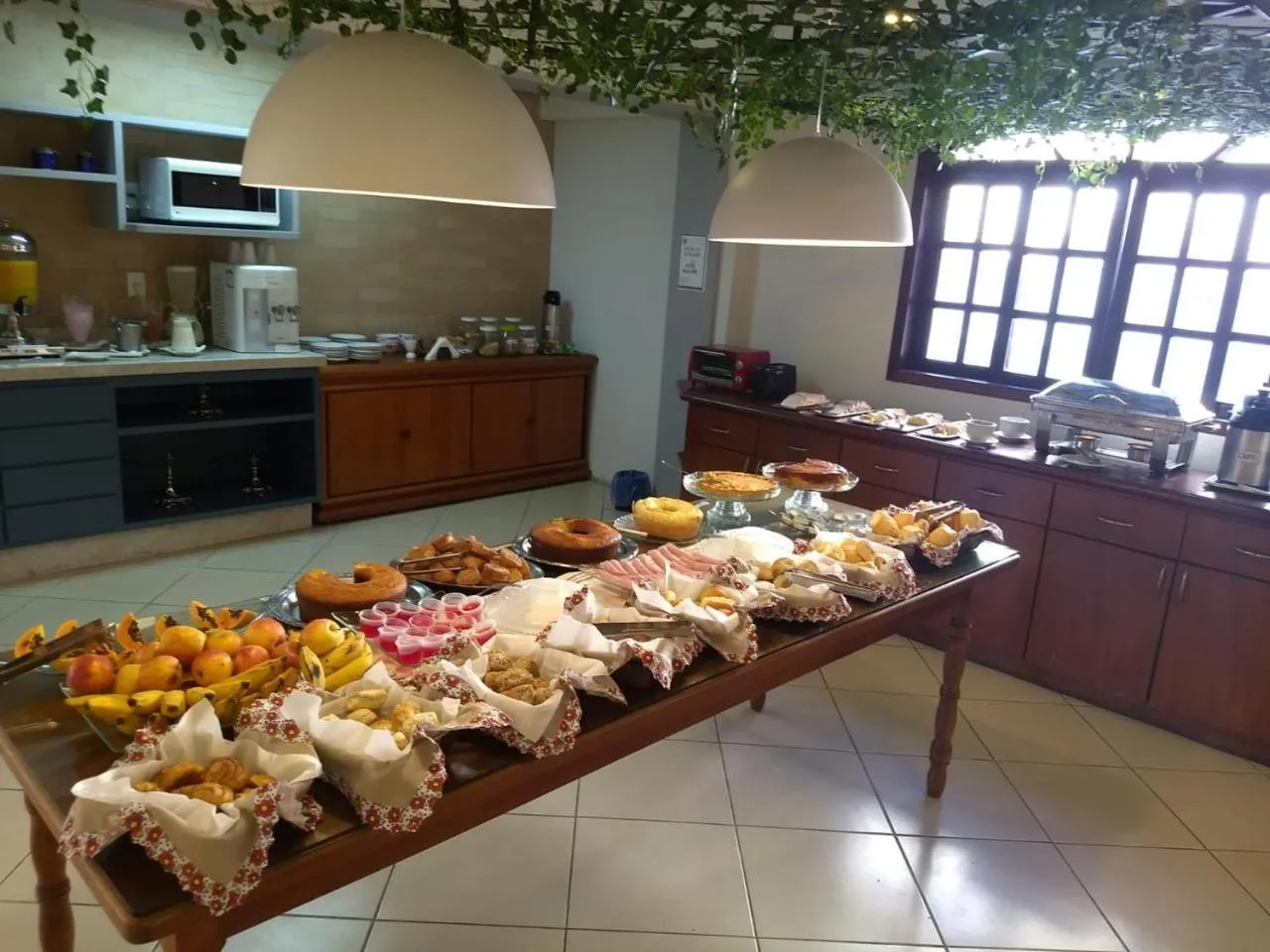 Buffet breakfast in Pousada Finlândia