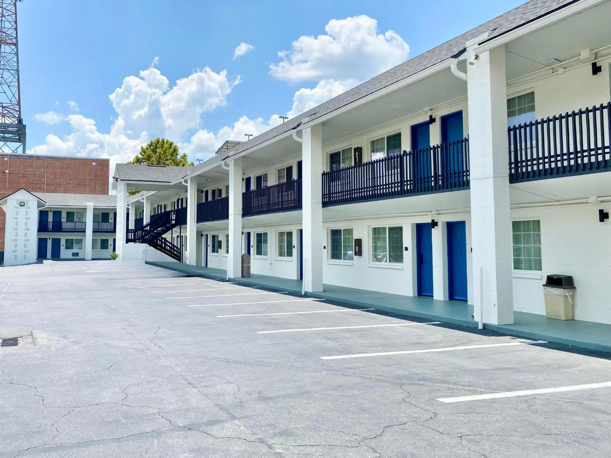 Property building in Gainesville Lodge