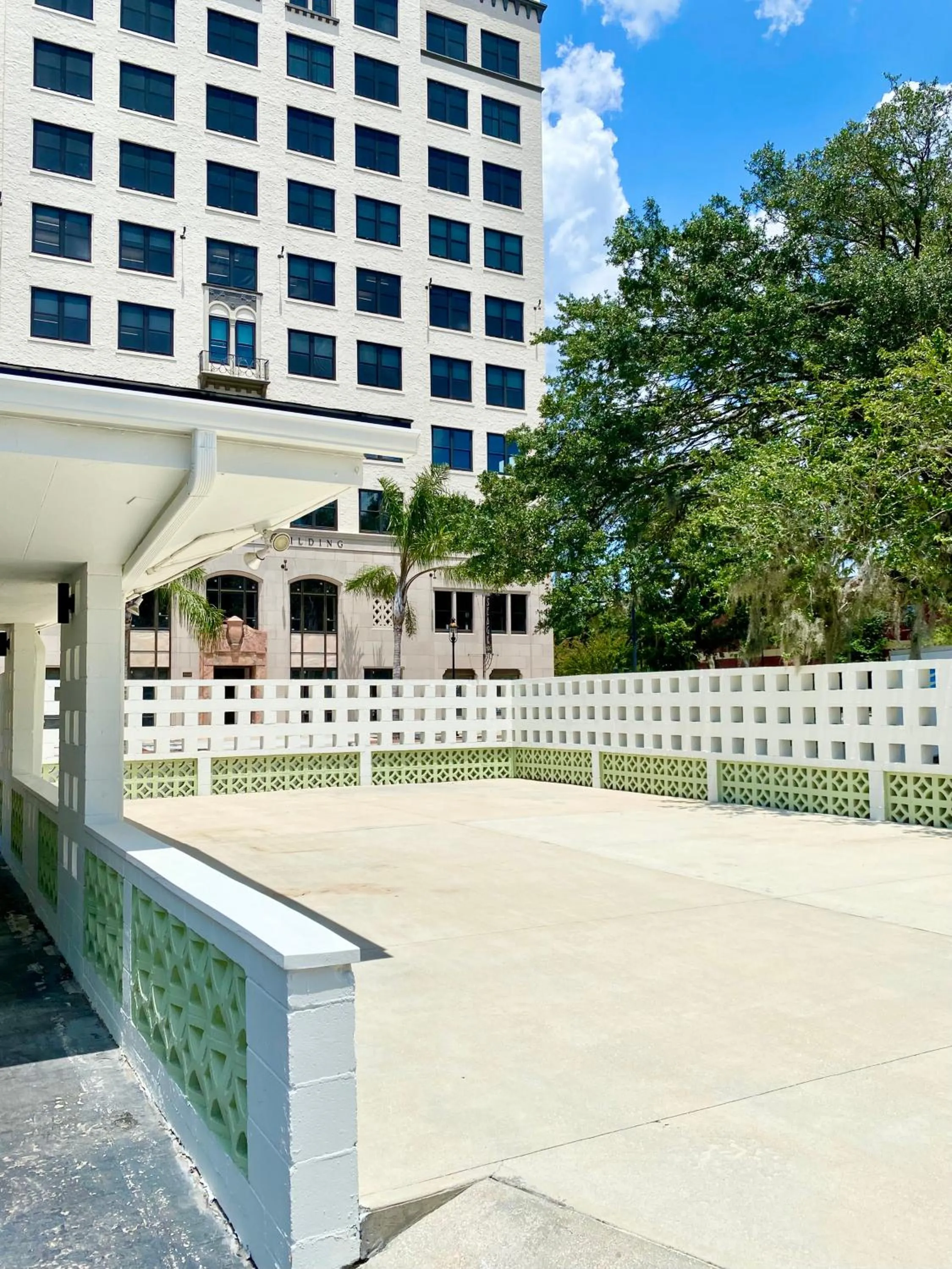 Property building in Gainesville Lodge