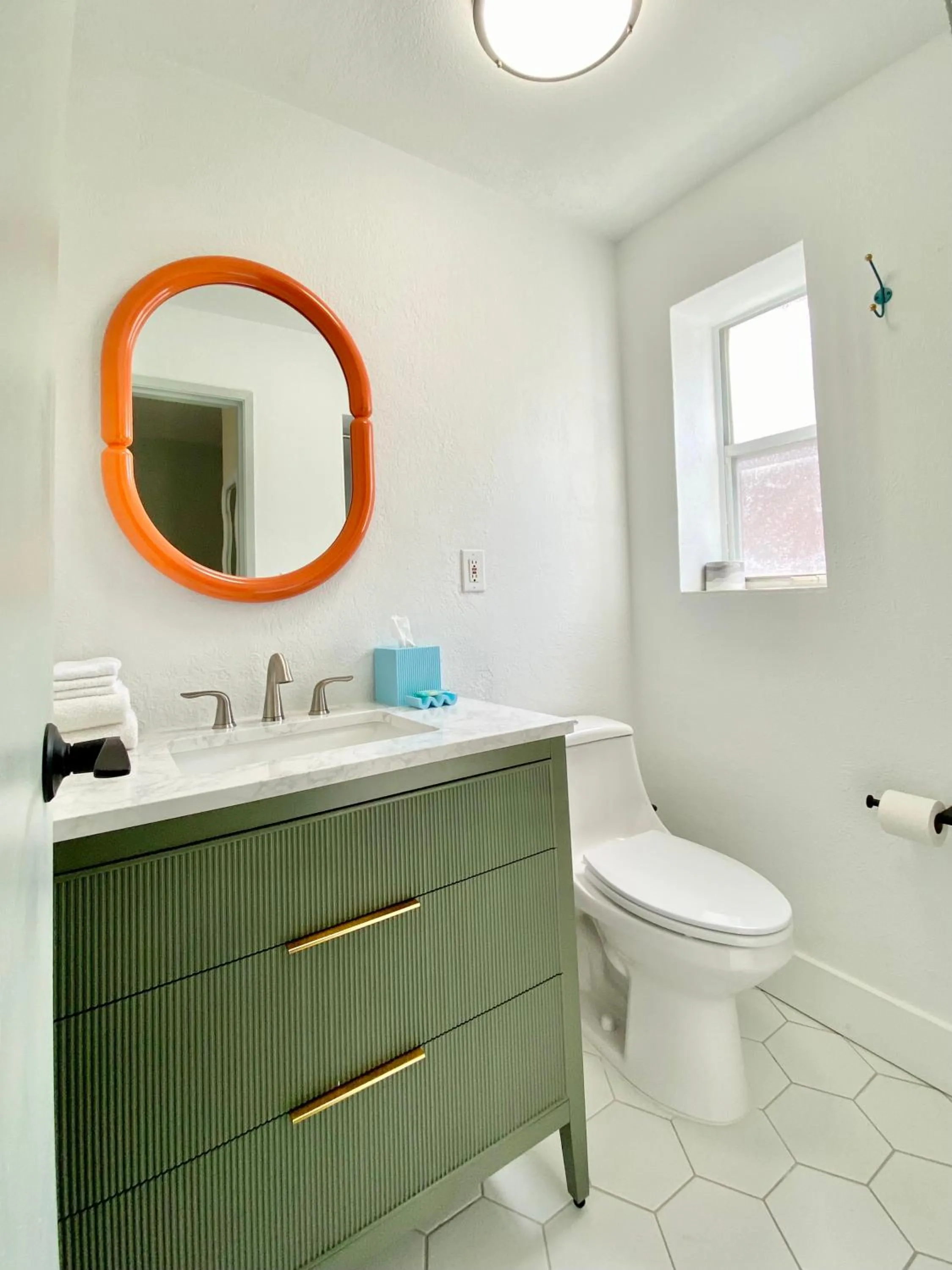 Bathroom in Gainesville Lodge