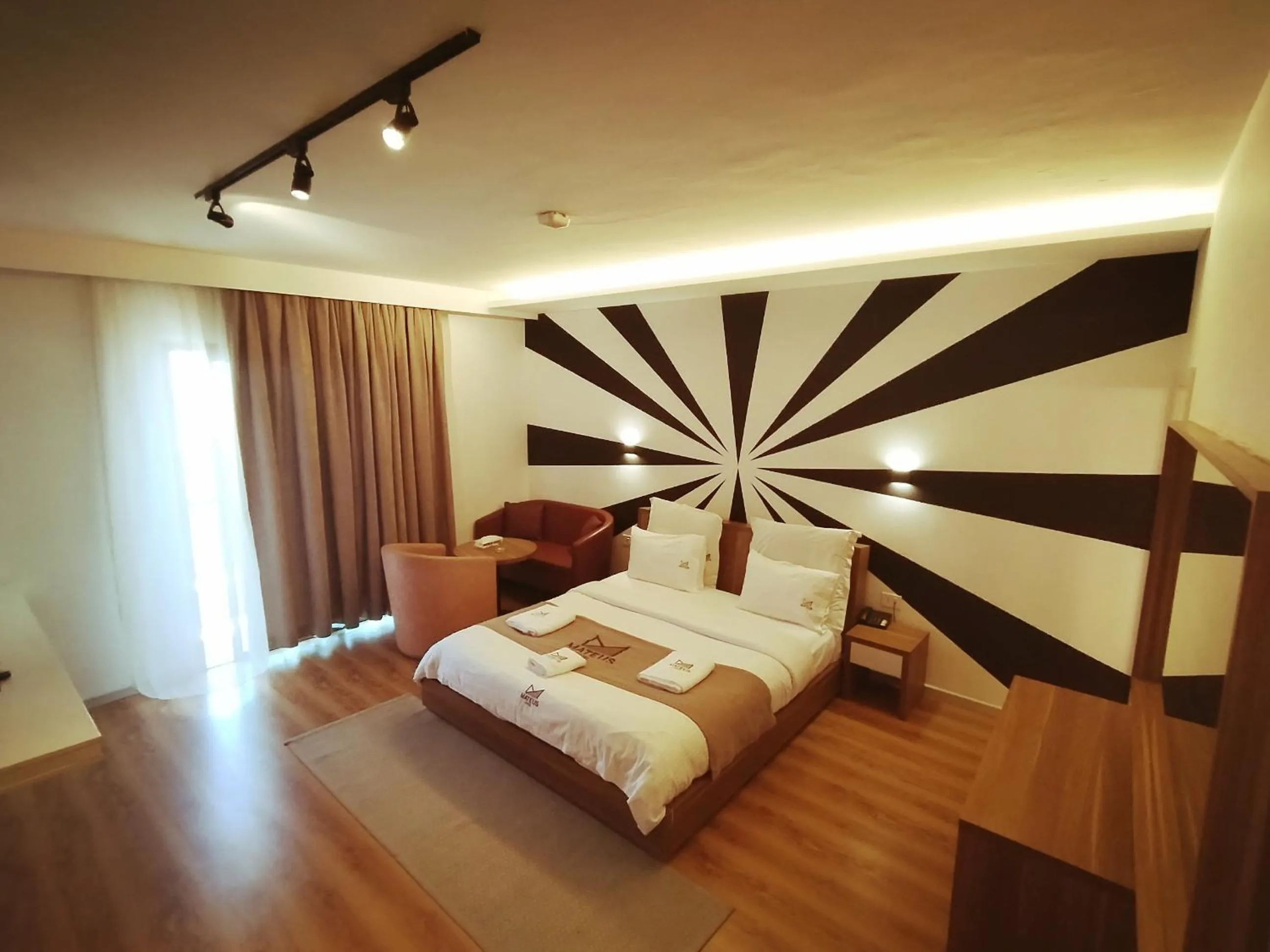 Bedroom, Bed in Mateus Hotel