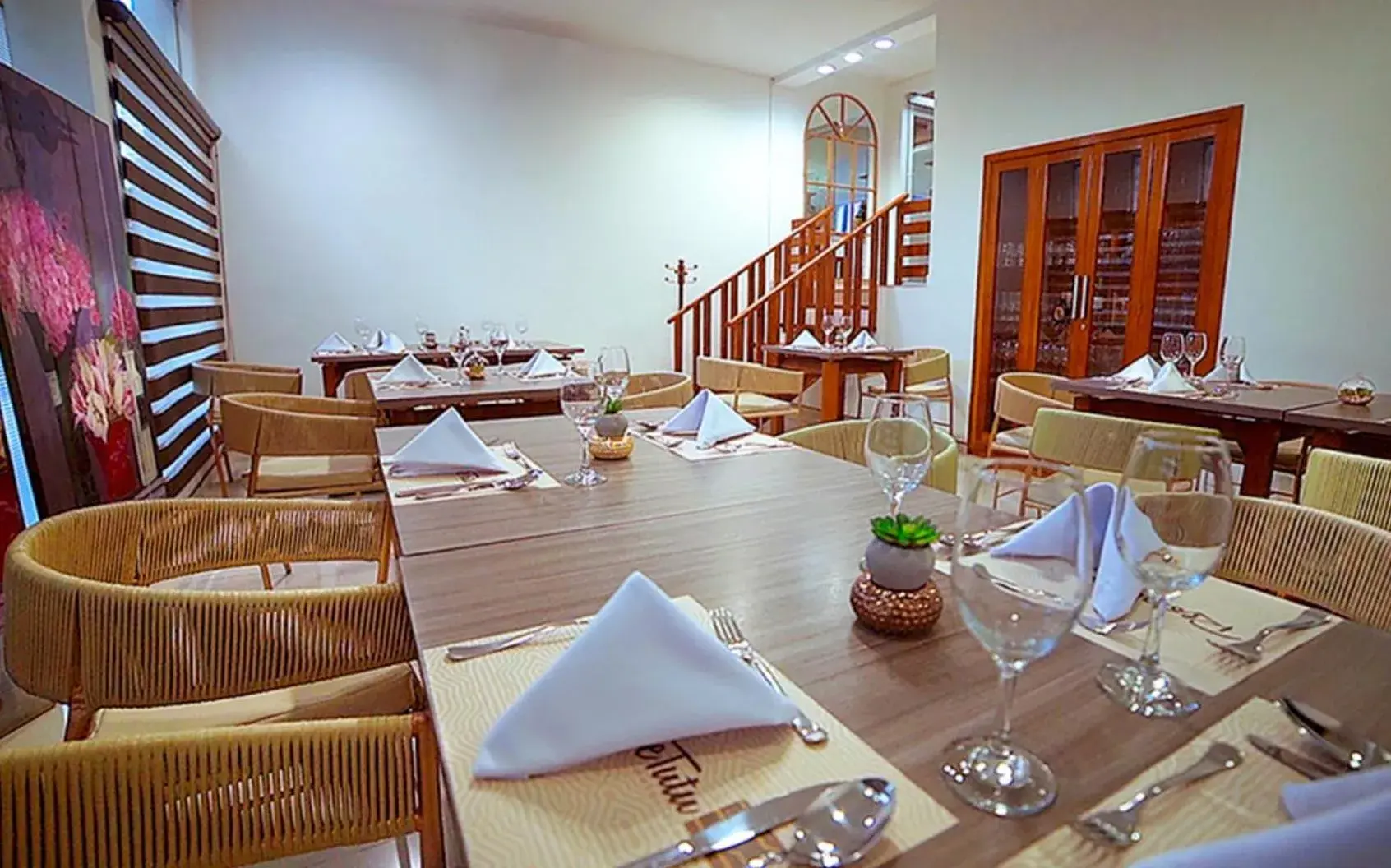 Restaurant/places to eat in Hotel Sicarare Restaurant/places to eat in Hotel Sicarare