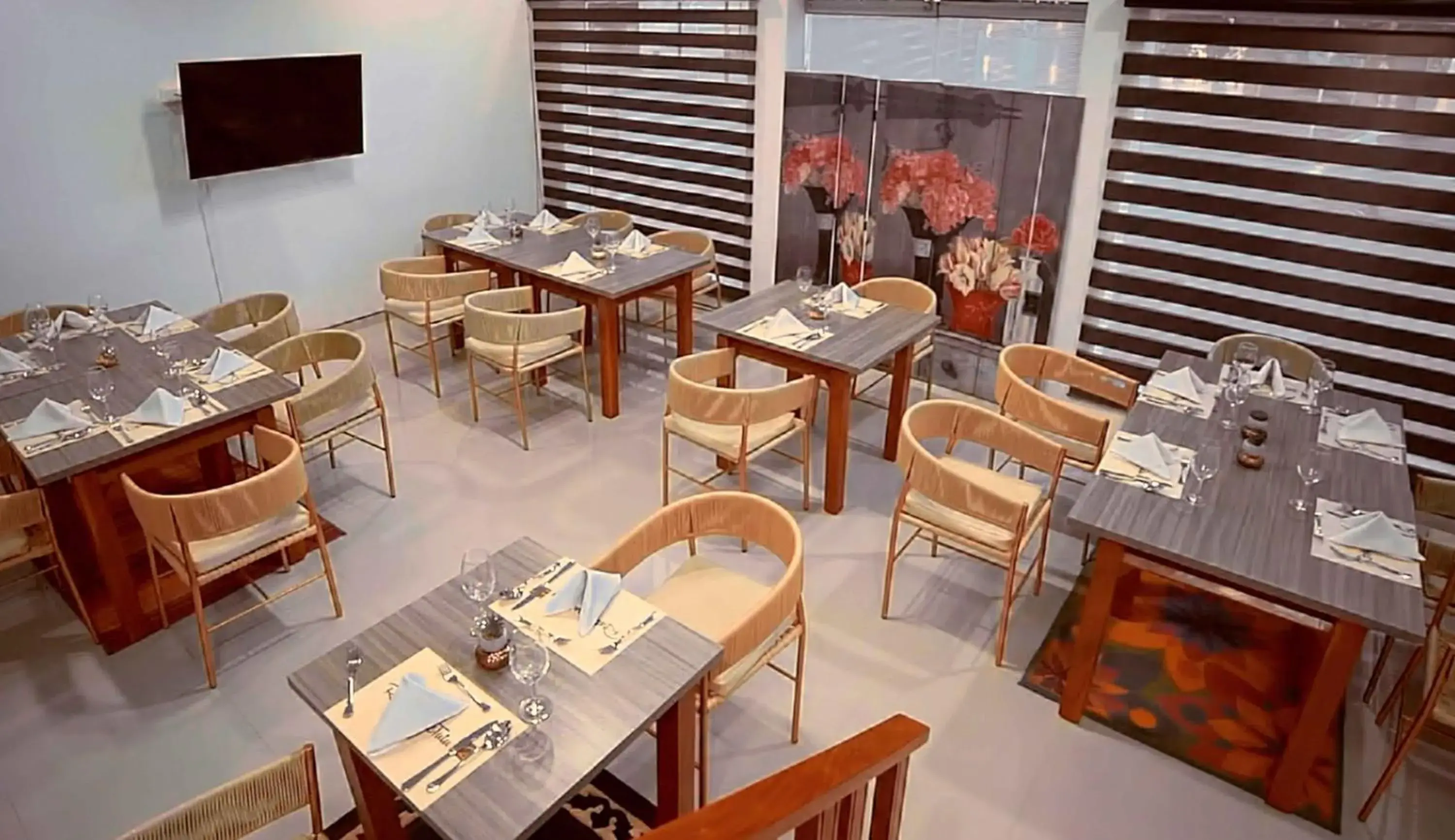 Restaurant/places to eat in Hotel Sicarare Restaurant/places to eat in Hotel Sicarare