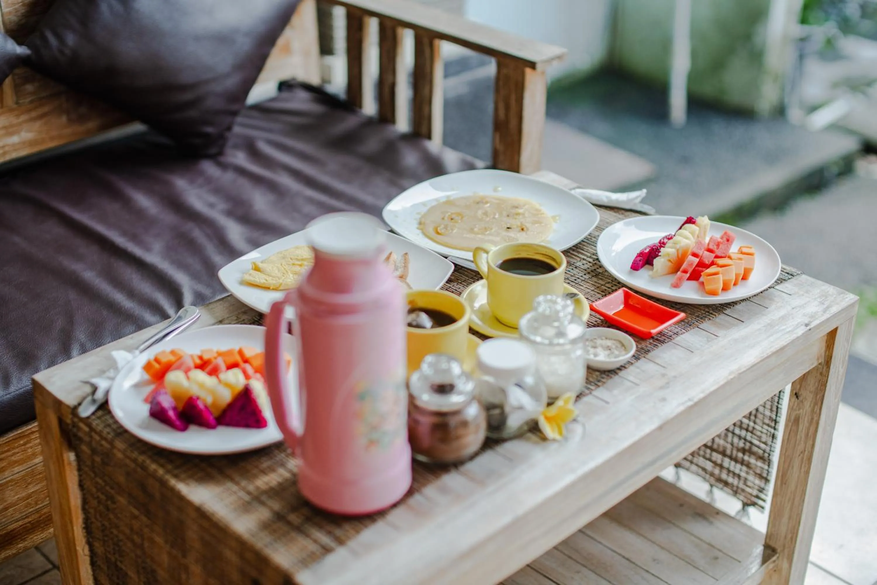 Breakfast in Sebujan Grand Aurora