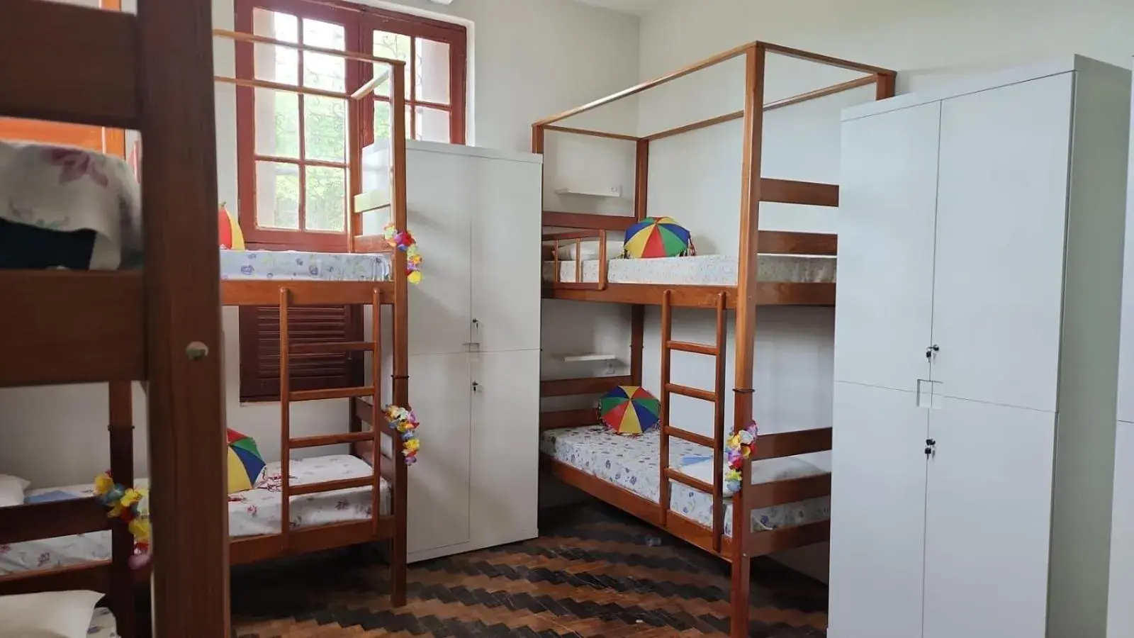 Single Bed in Male Dormitory Room with Shared Bathroom in Pousada Convento da Conceição Single Bed in Male Dormitory Room with Shared Bathroom in Pousada Convento da Conceição