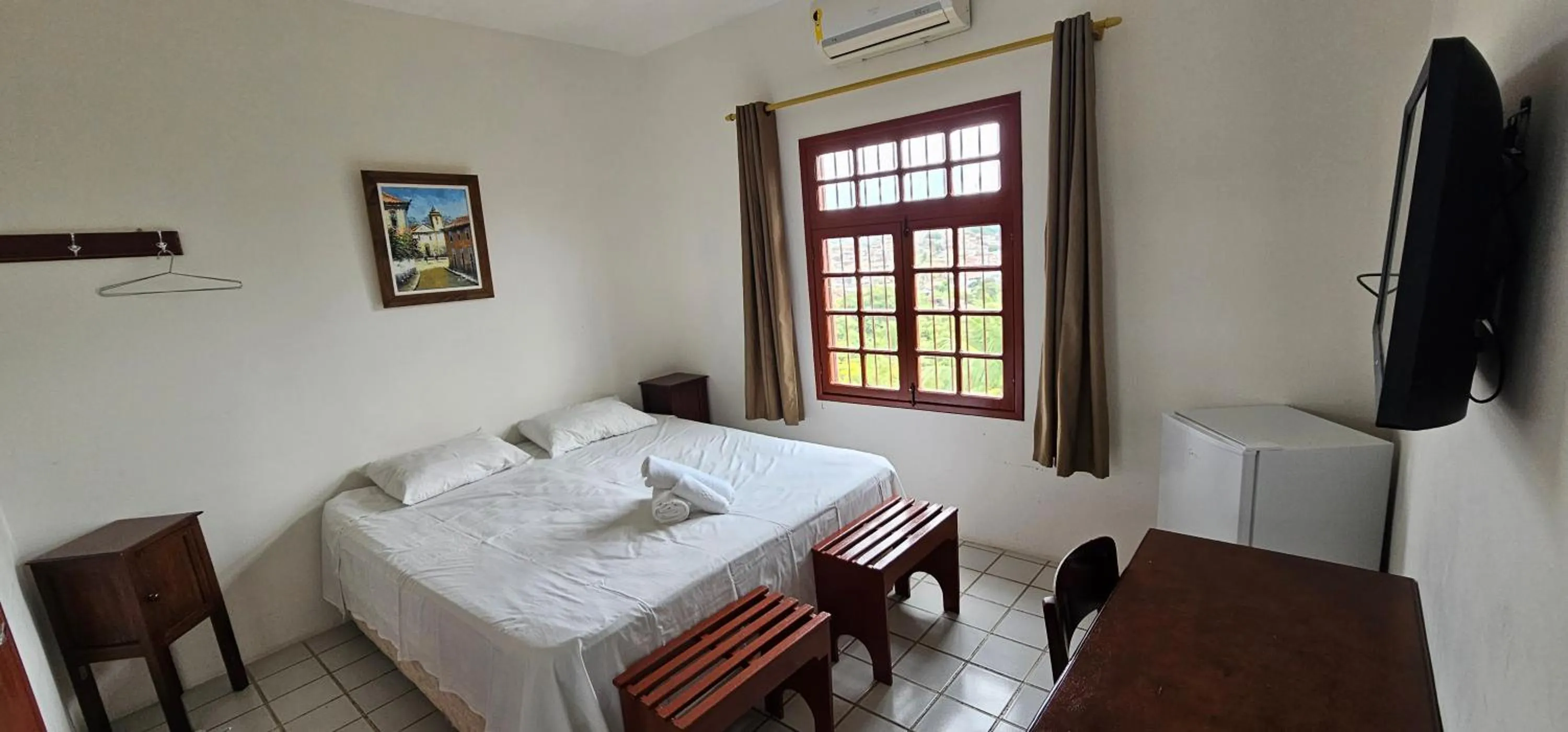 Photo of the whole room, Bed in Pousada Convento da Conceição