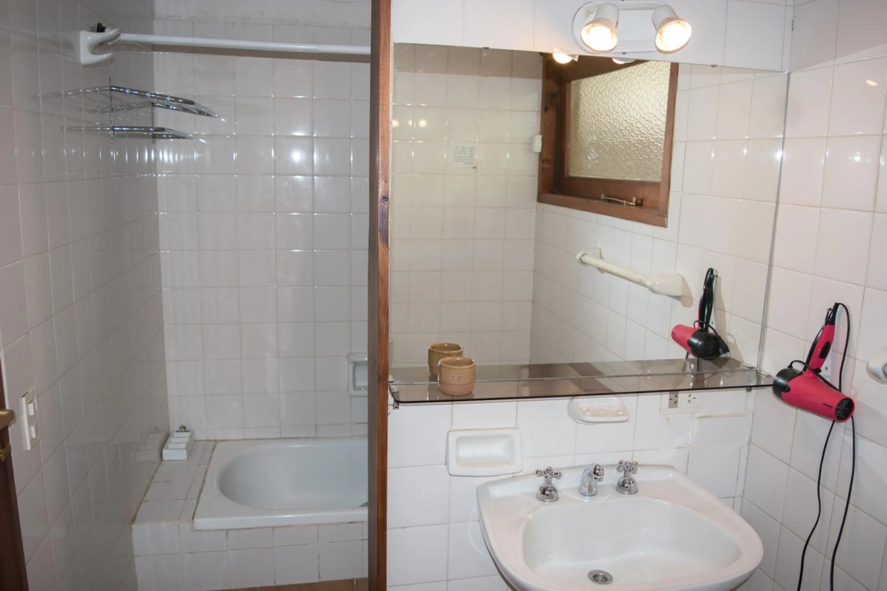 Shower in Cabañas Rucaleufu