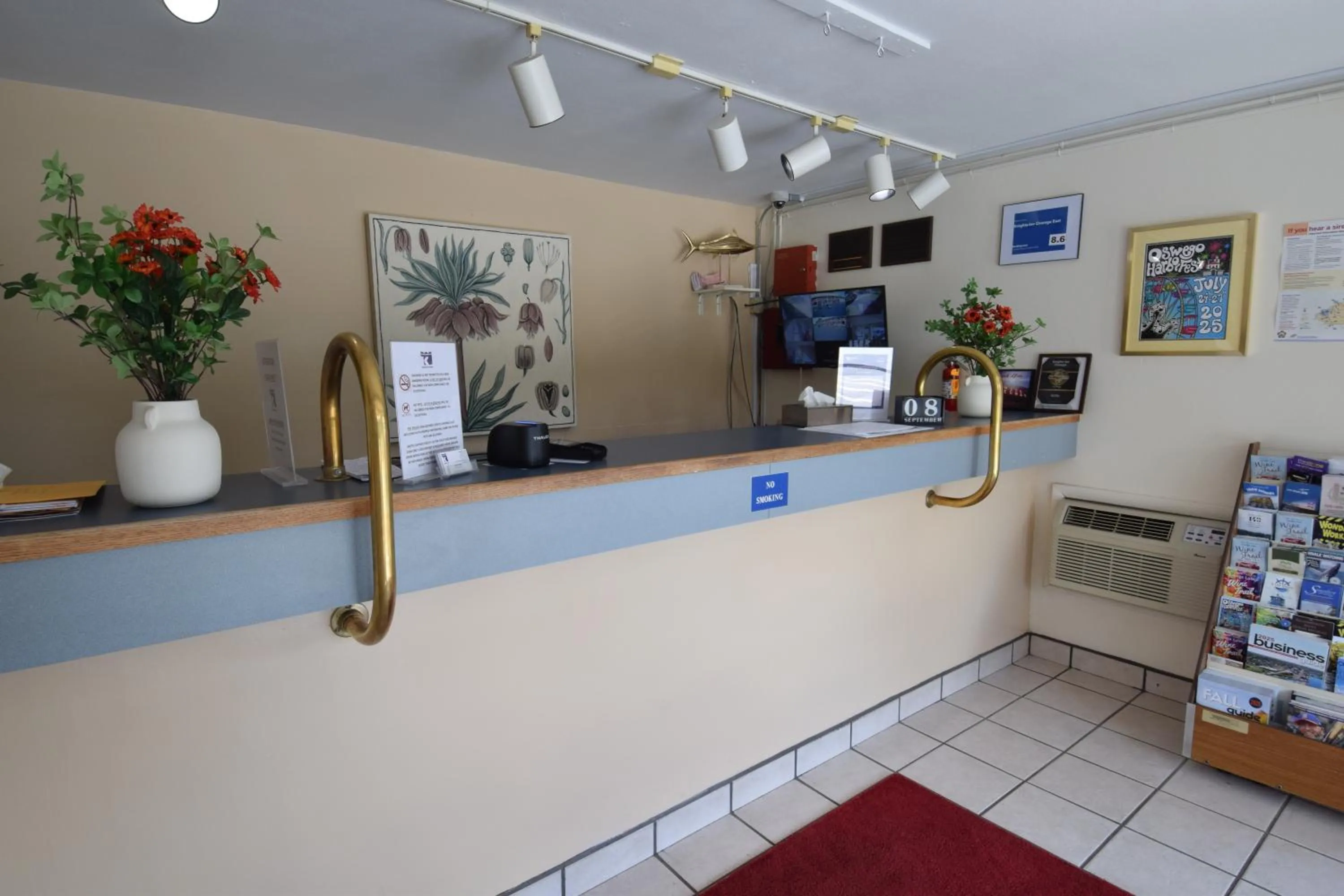 Lobby or reception in Knights Inn Oswego East