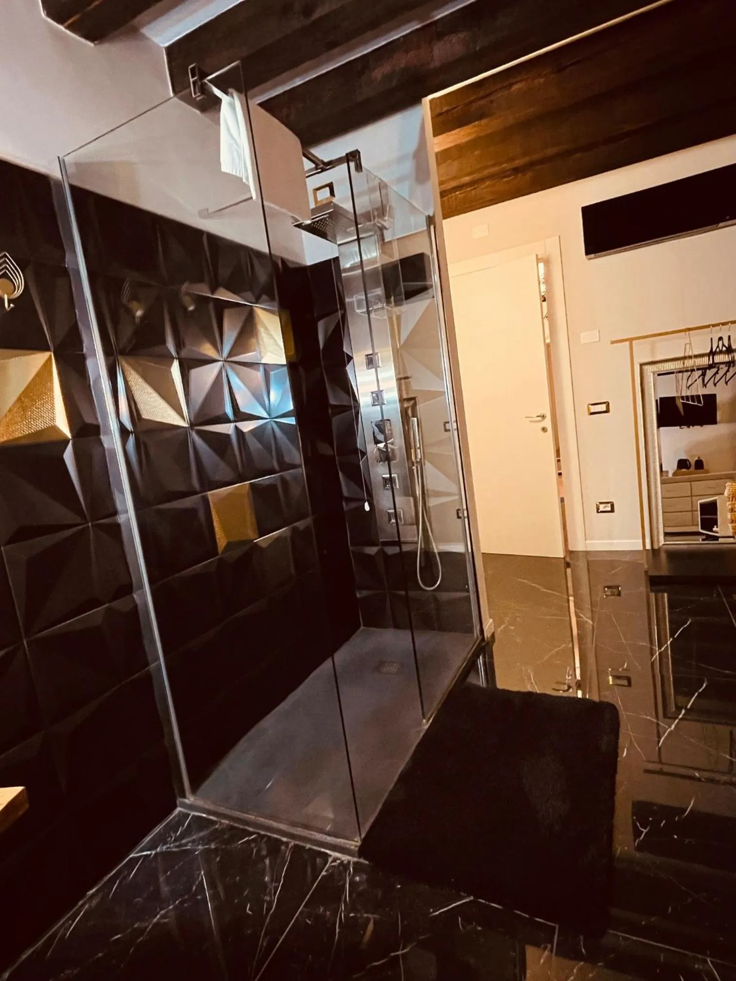 Shower in Dimora Fattorini