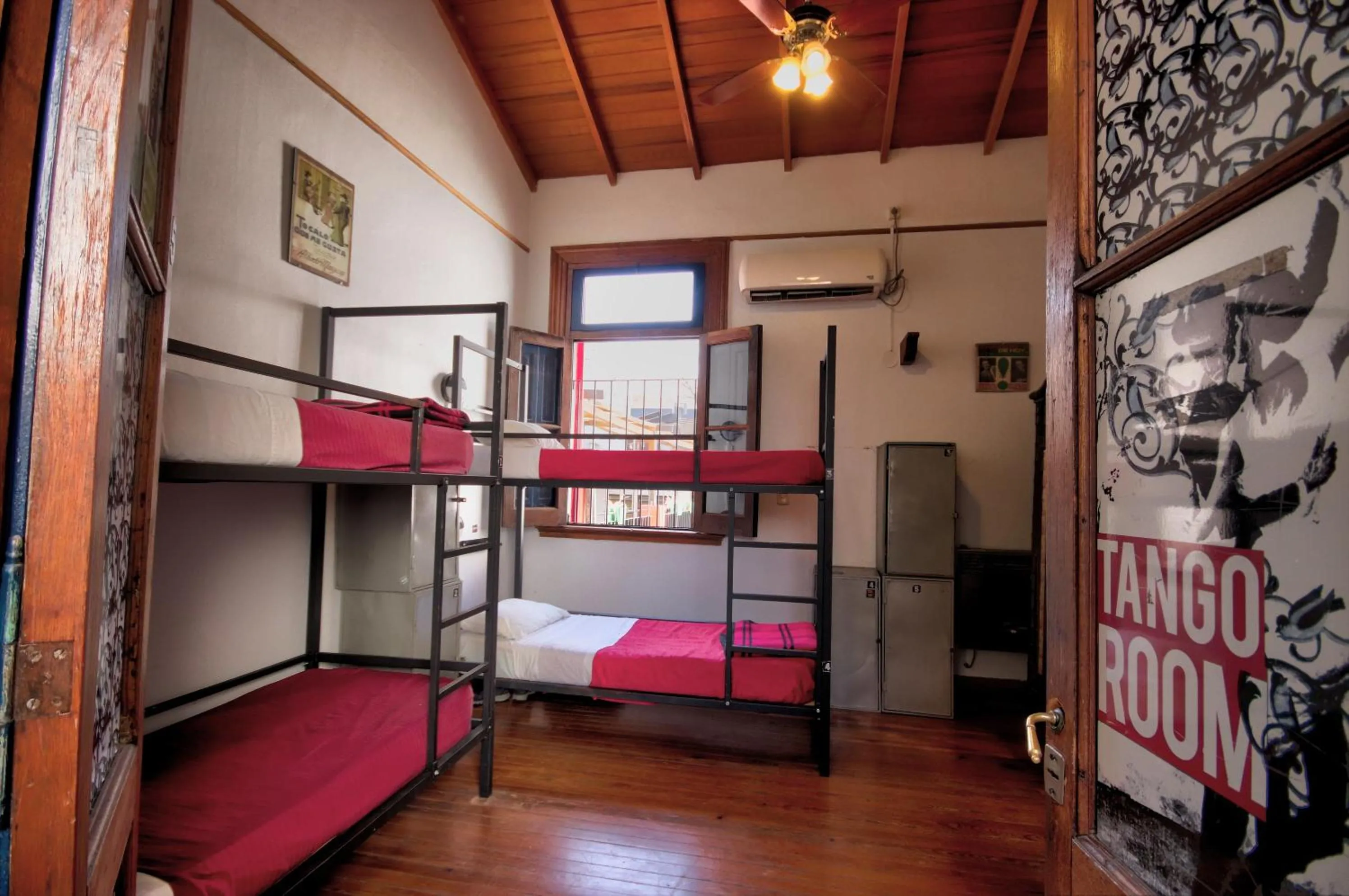 Bedroom, Bed in Play Hostel Soho