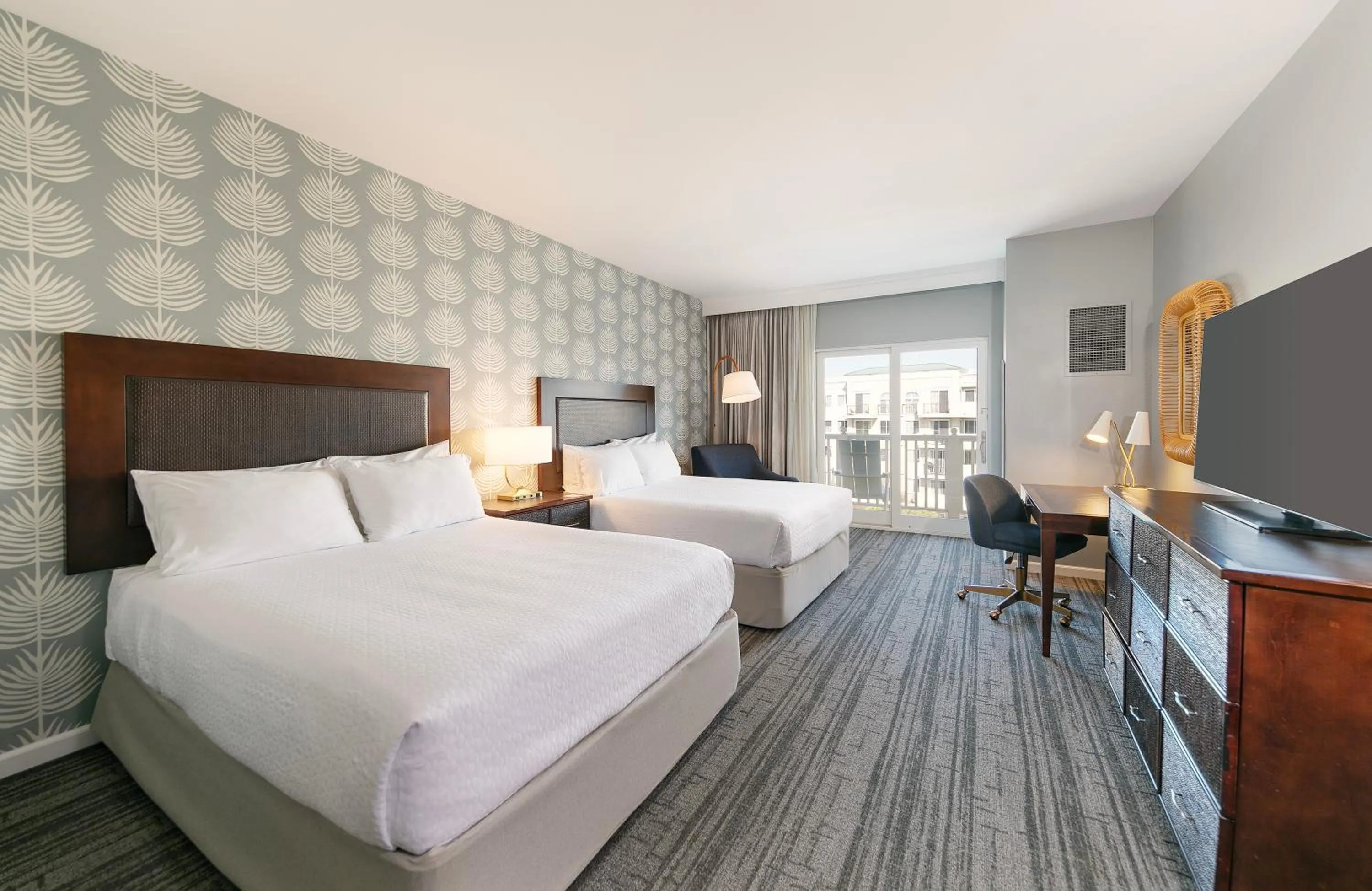 Bed in Jamaica Bay Inn Marina Del Rey Tapestry Collection by Hilton