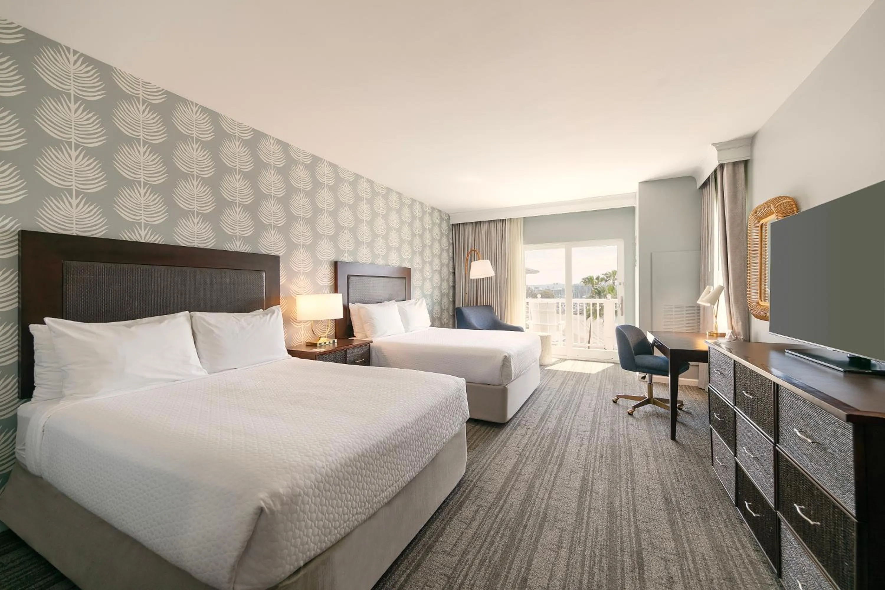 Bed in Jamaica Bay Inn Marina Del Rey Tapestry Collection by Hilton