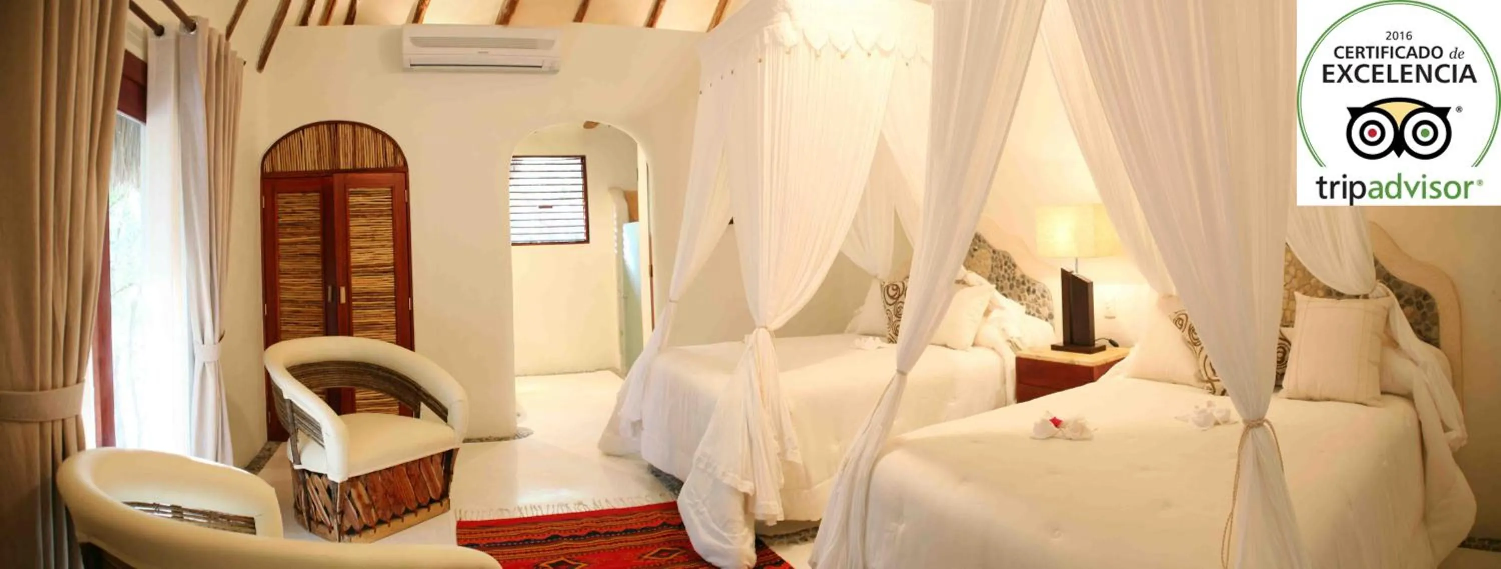 Certificate/Award, Bed in Hotel Okaan