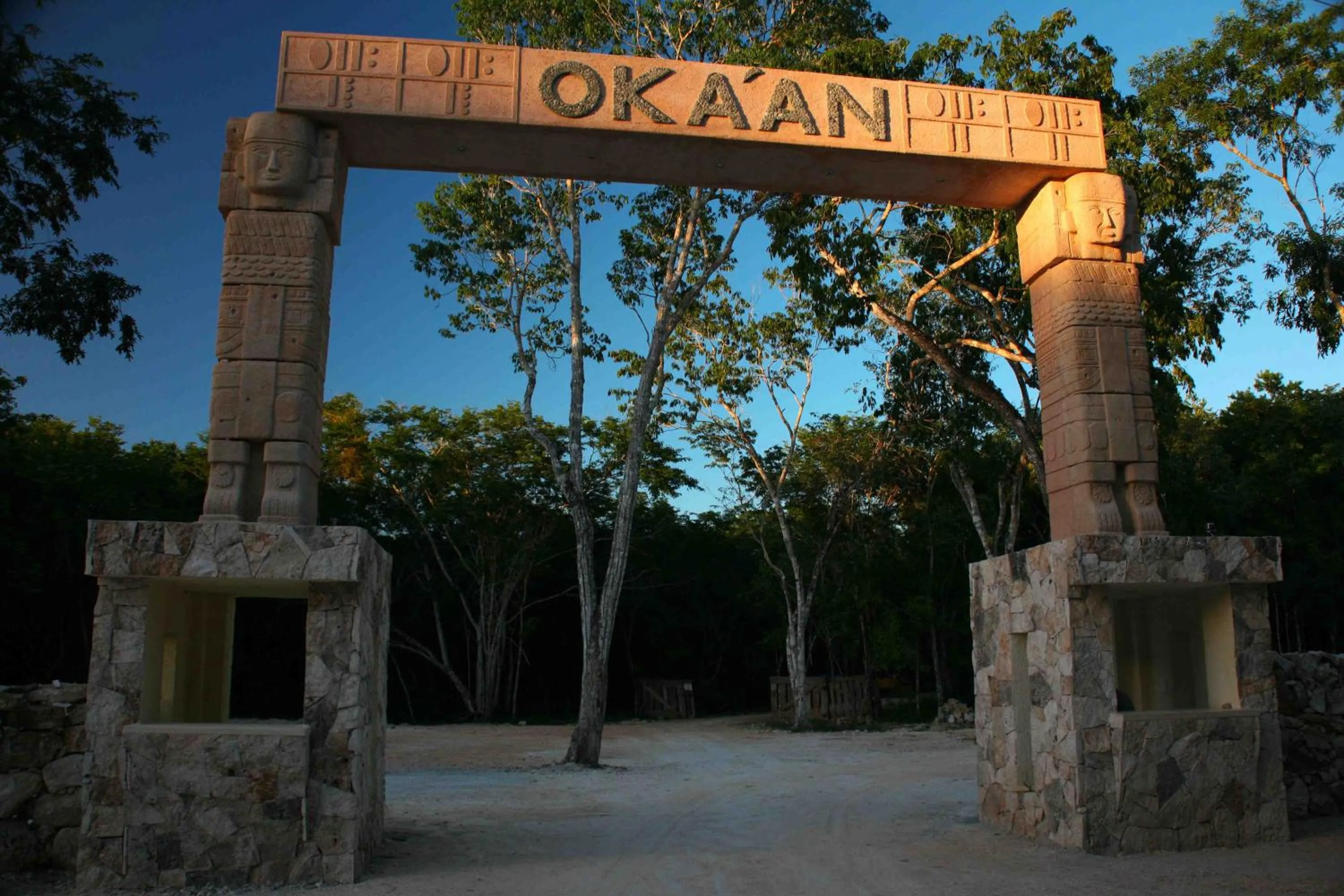 Lobby or reception in Hotel Okaan