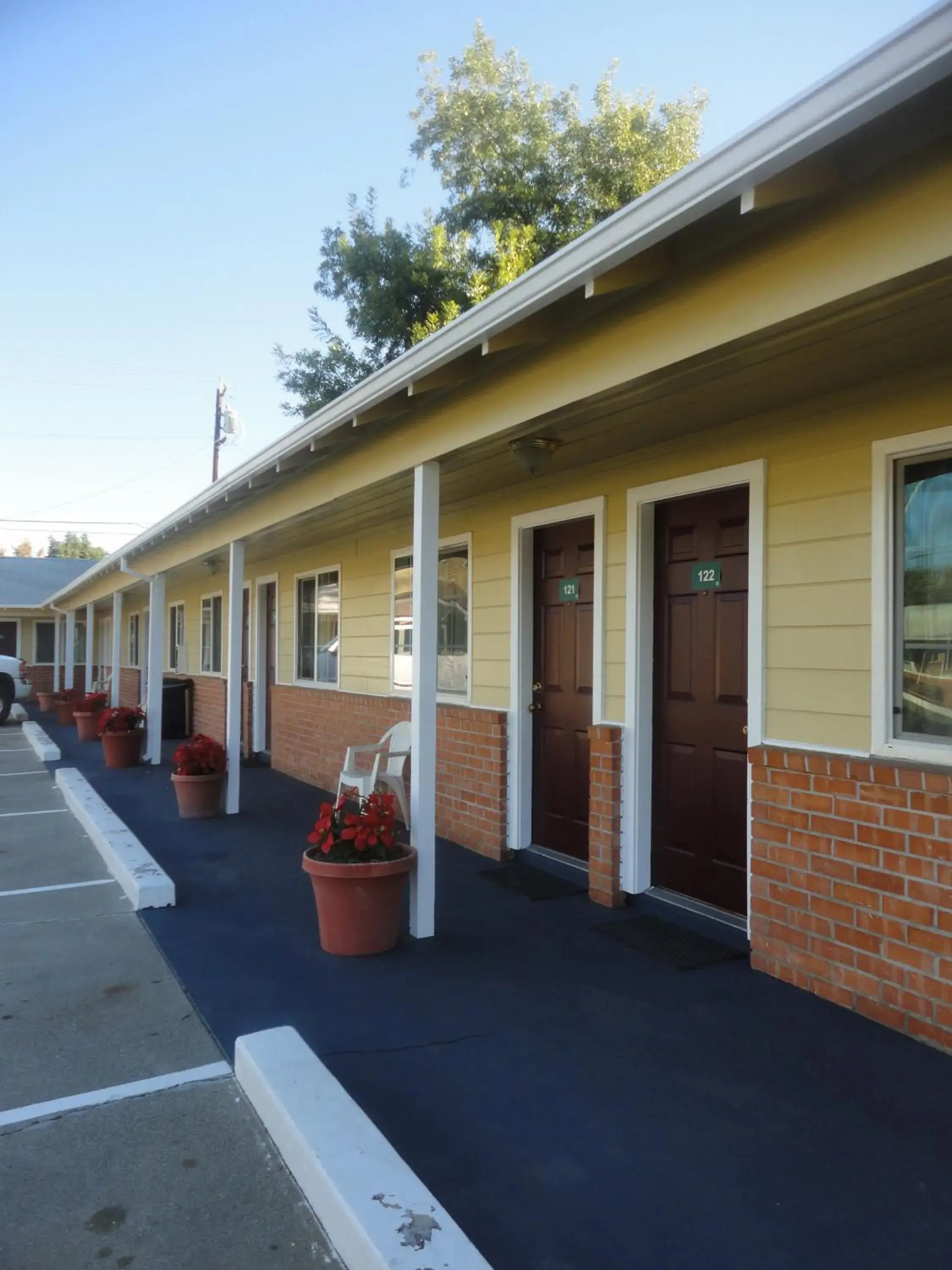 Property Building in Colusa Motel