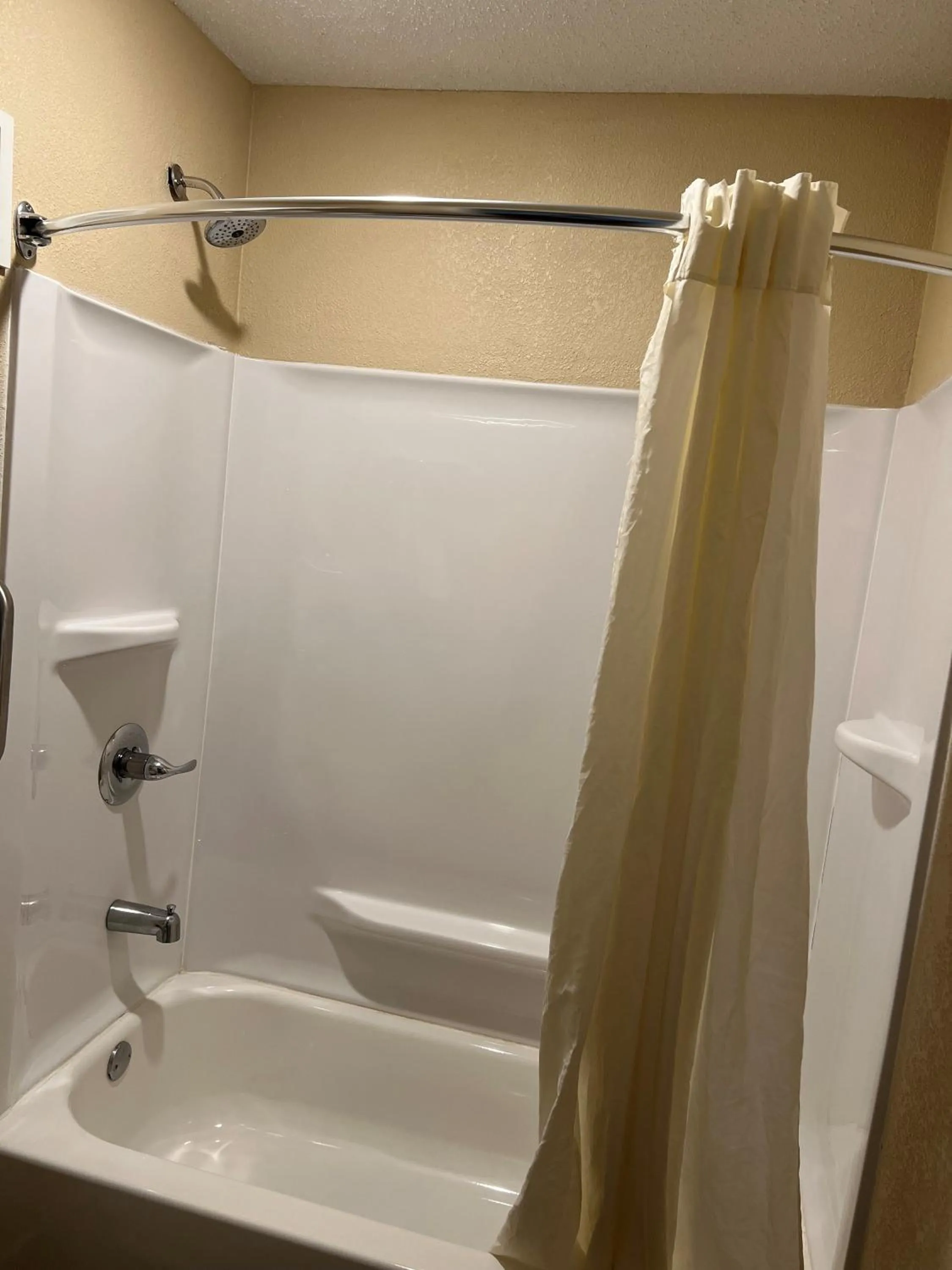 Shower in Knights Inn Lumberton