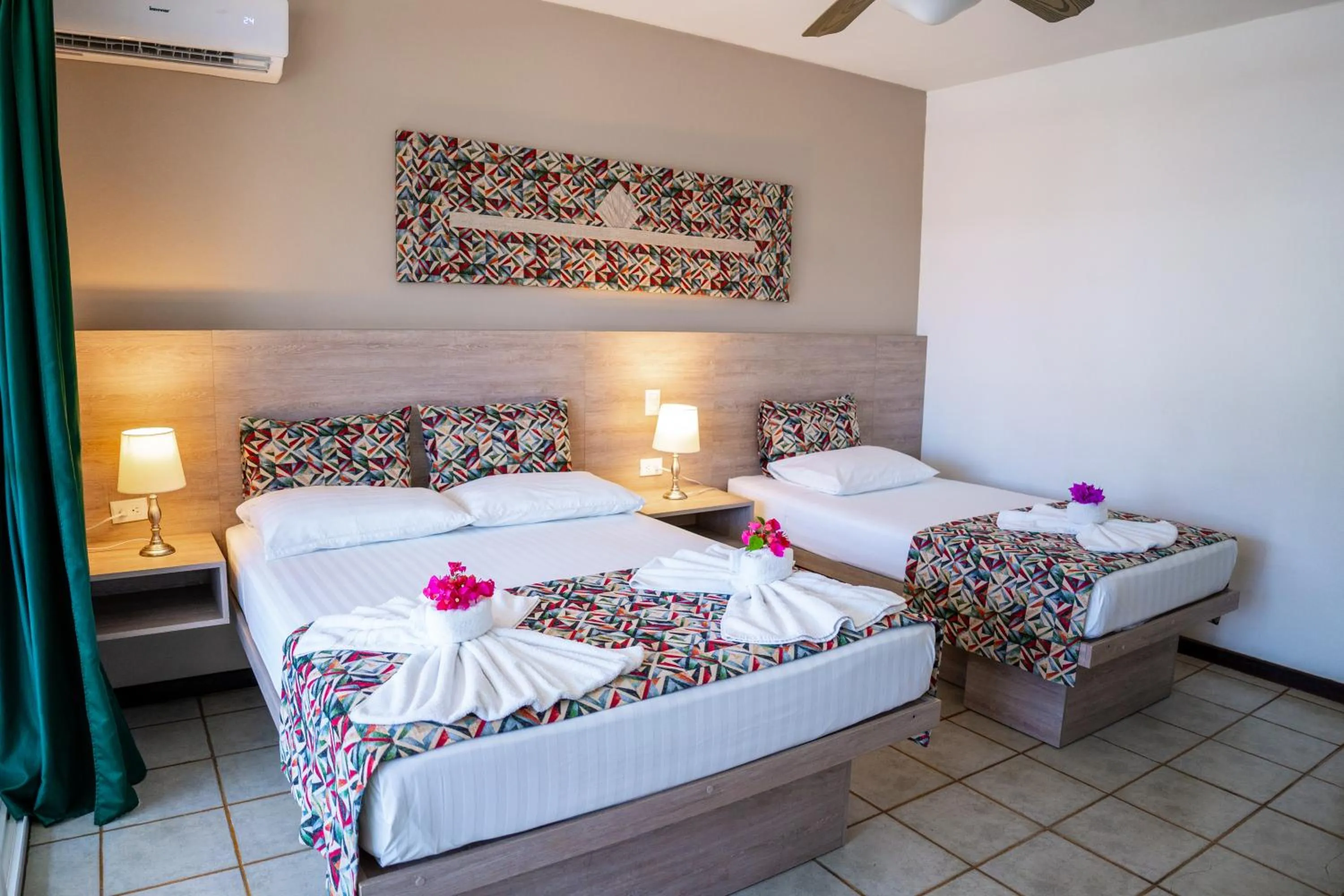 air conditioner, Bed in Hotel Giada