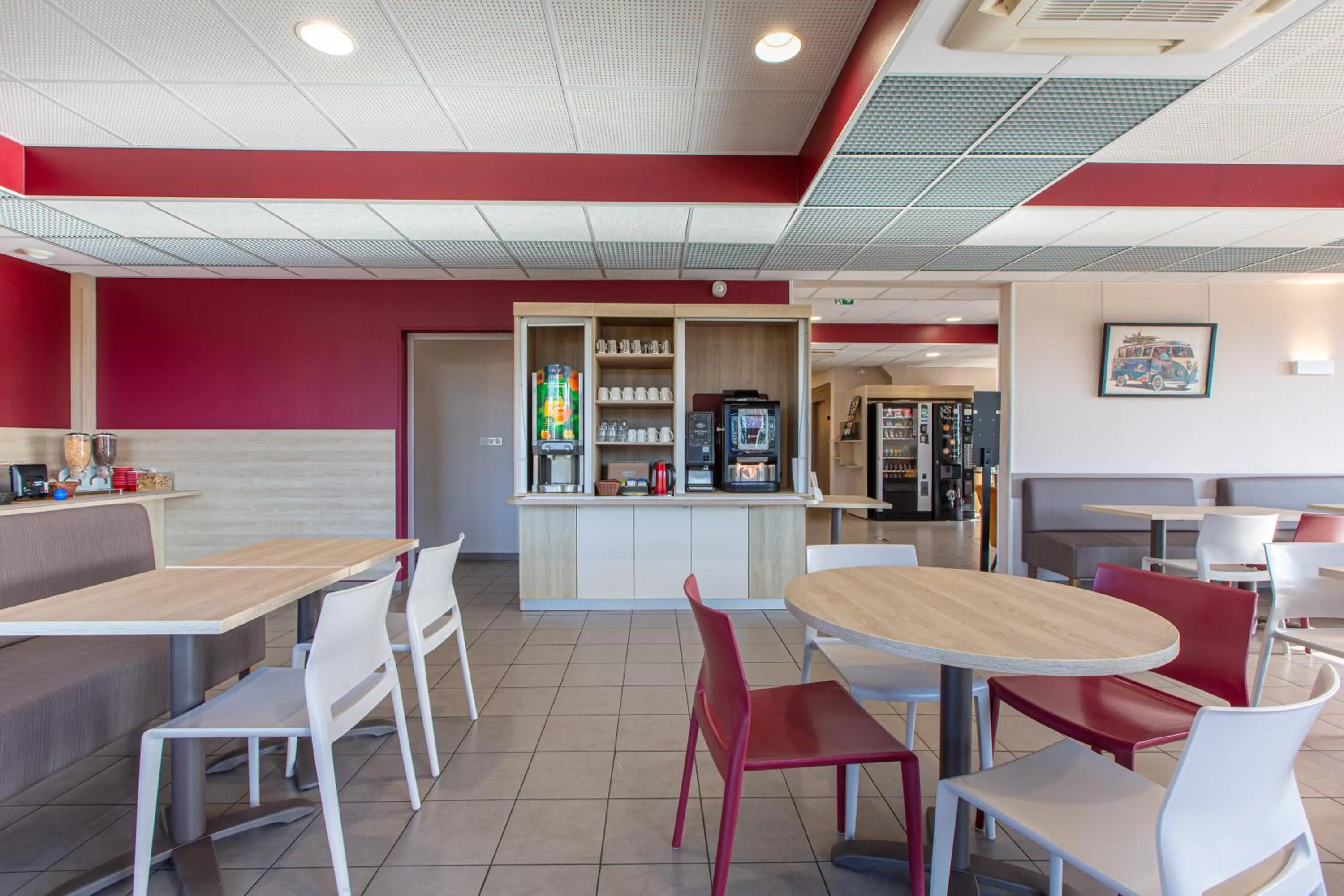 Restaurant/places to eat in Ace Hôtel Le Mans