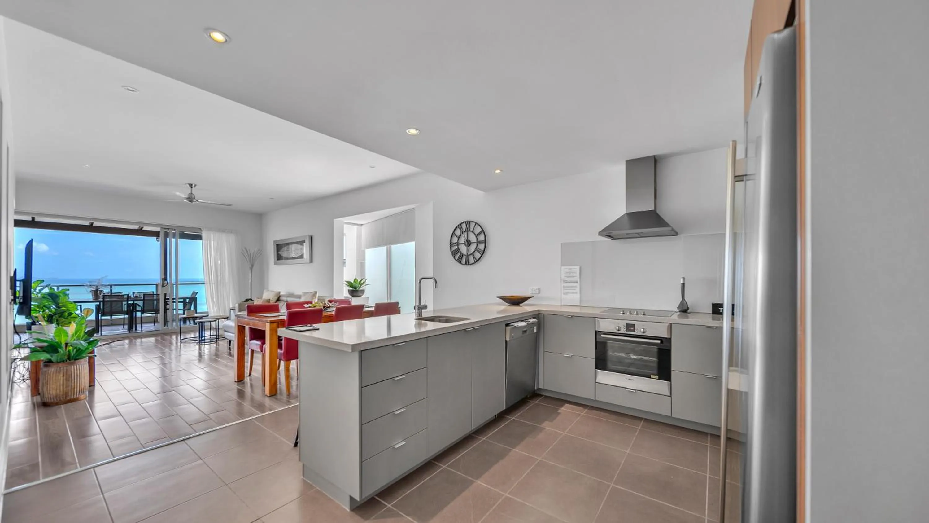 Dining area in Whitsunday Reflections