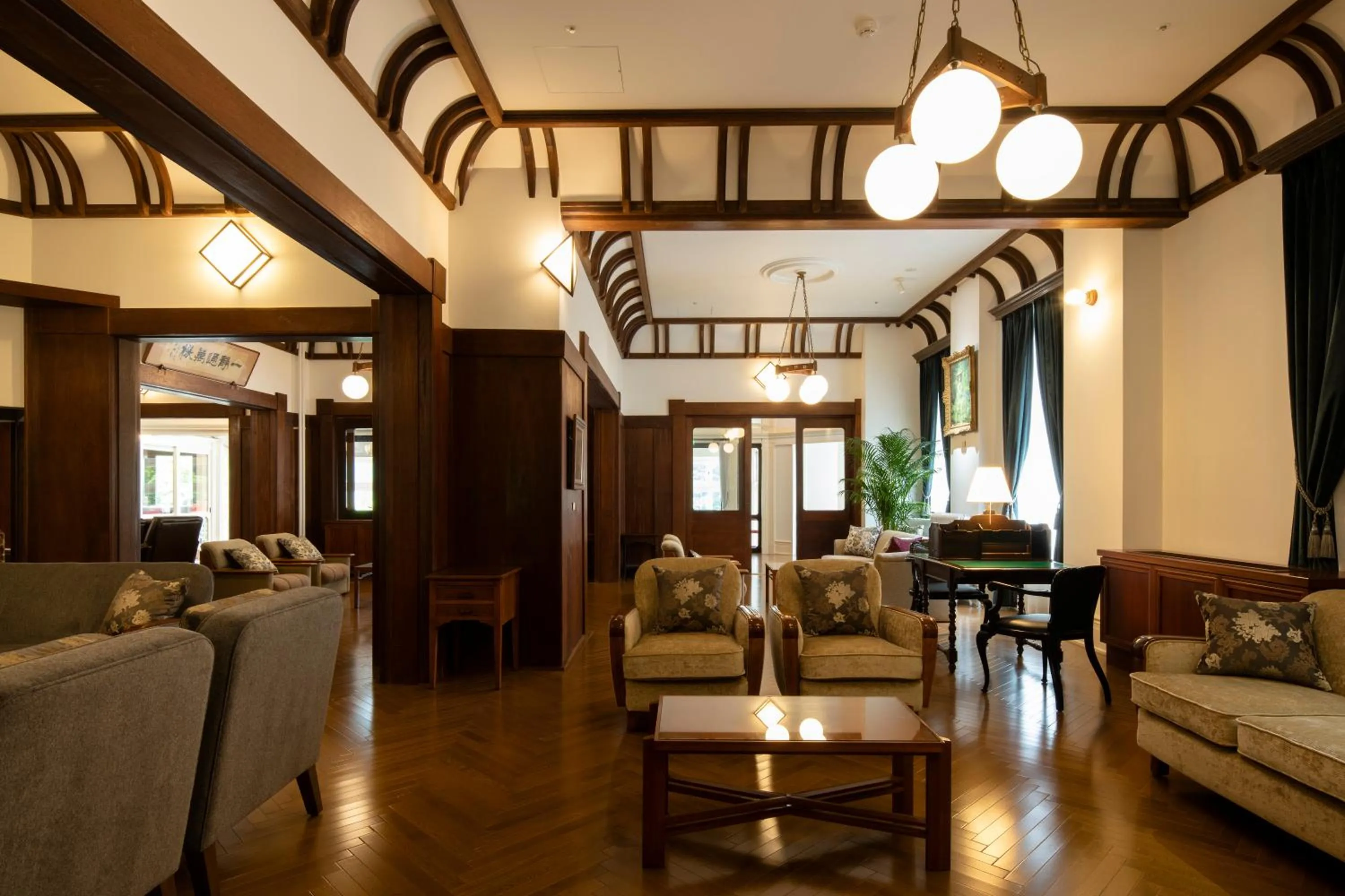 Comfy Lodge / Restful Cottage -Suite in The Fujiya Hotel