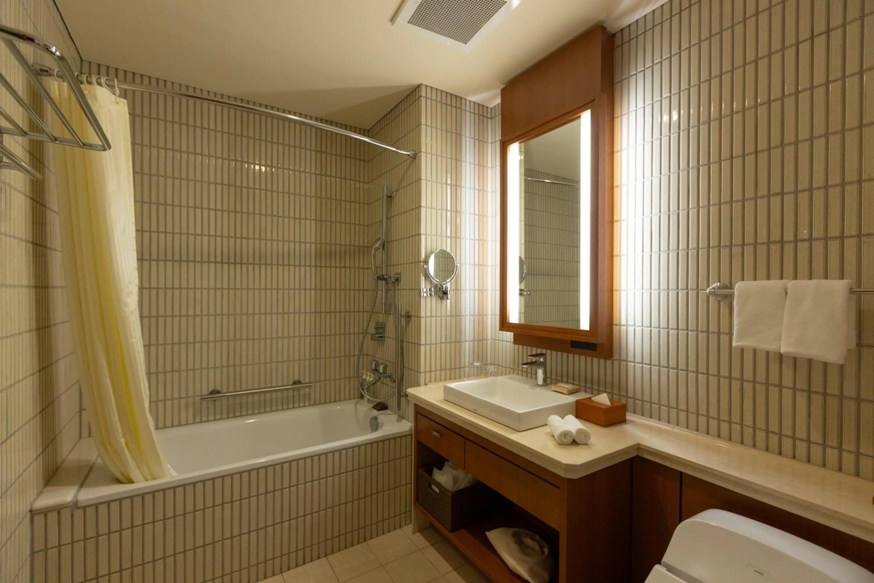 Forestwing Twin Room Forest Side in The Fujiya Hotel