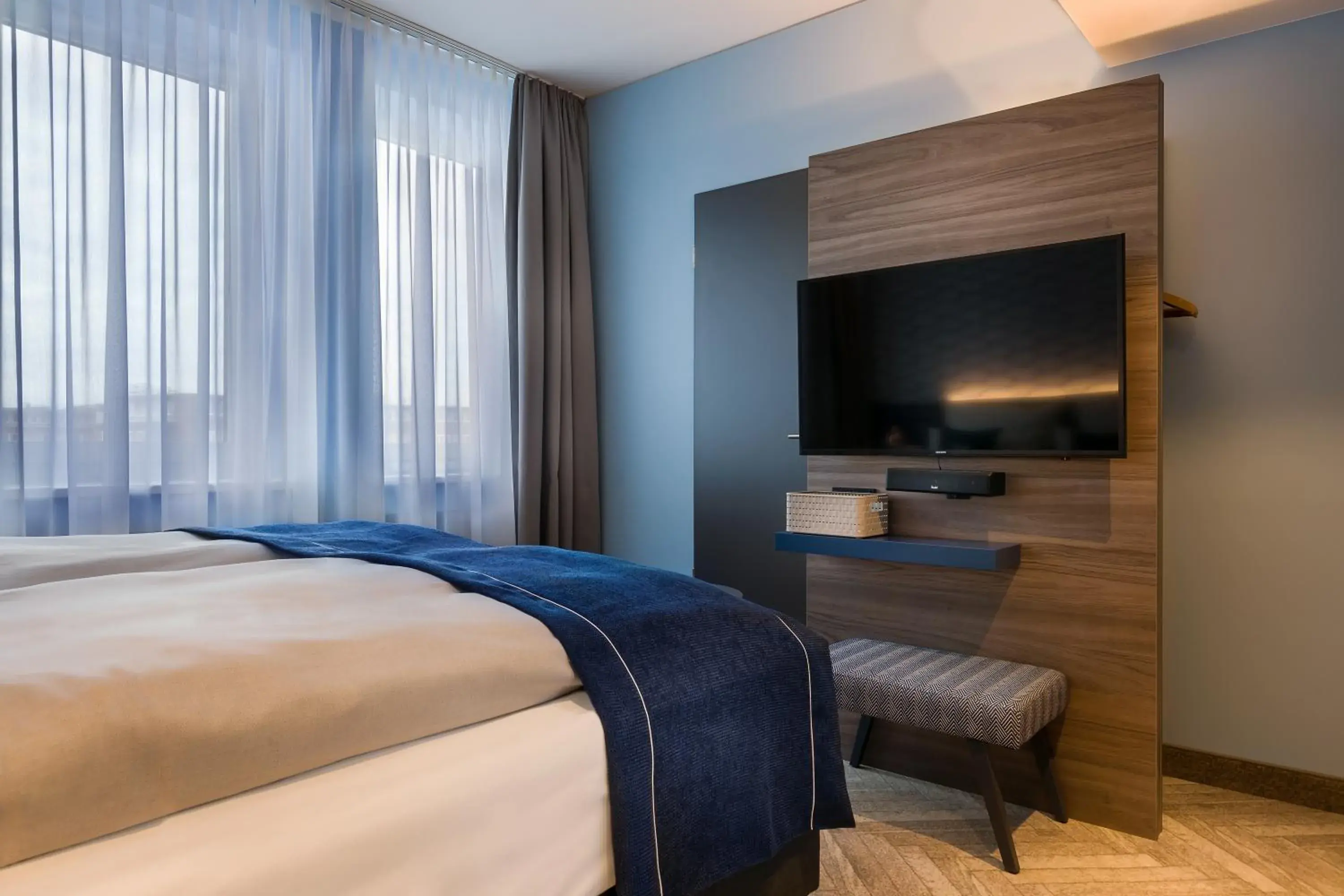 Bed in Holiday Inn - the niu, Welly Kiel by IHG Bed in Holiday Inn - the niu, Welly Kiel by IHG