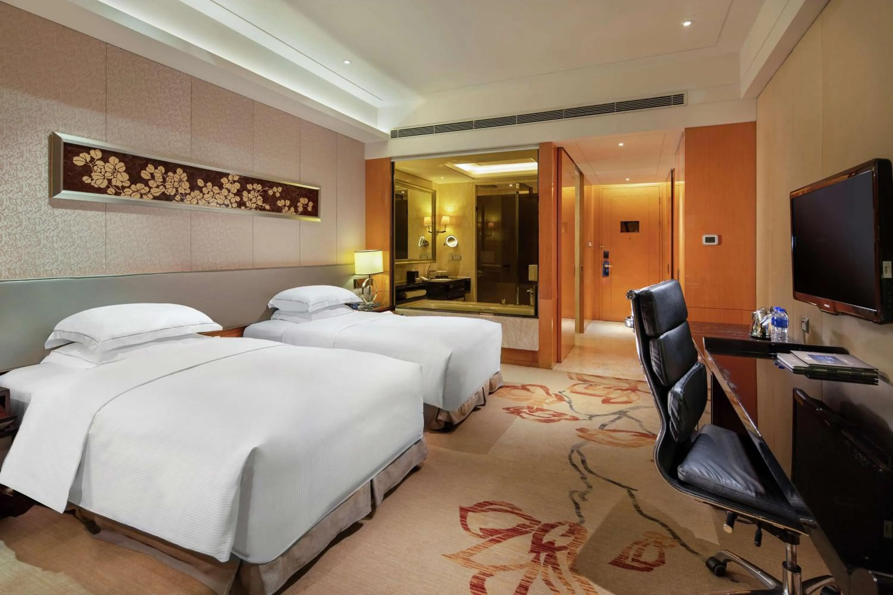 Bedroom, Bed in Hilton Guangzhou Baiyun - Canton Fair Free Shuttle Bus