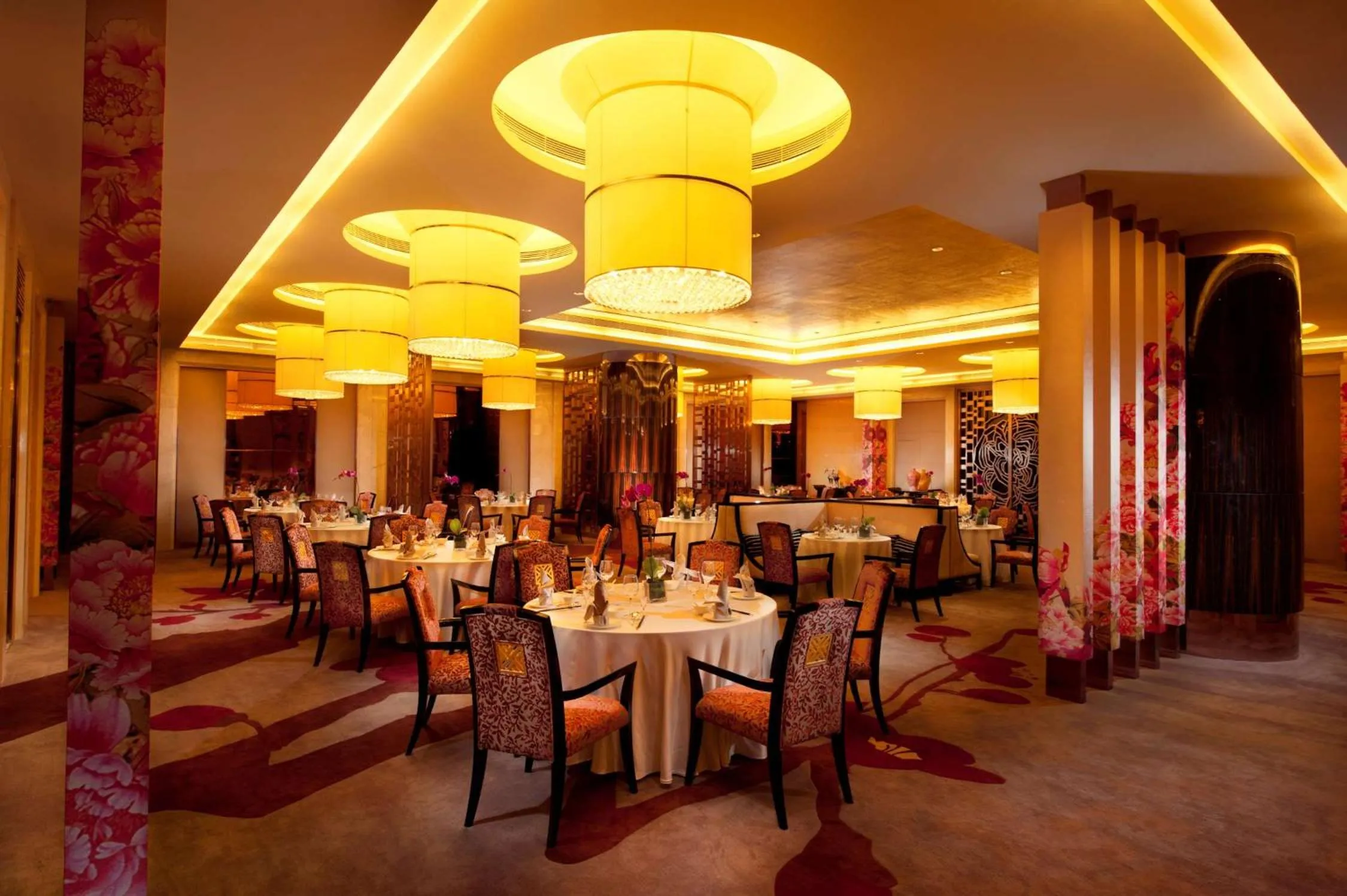 Restaurant/places to eat in Hilton Guangzhou Baiyun - Canton Fair Free Shuttle Bus