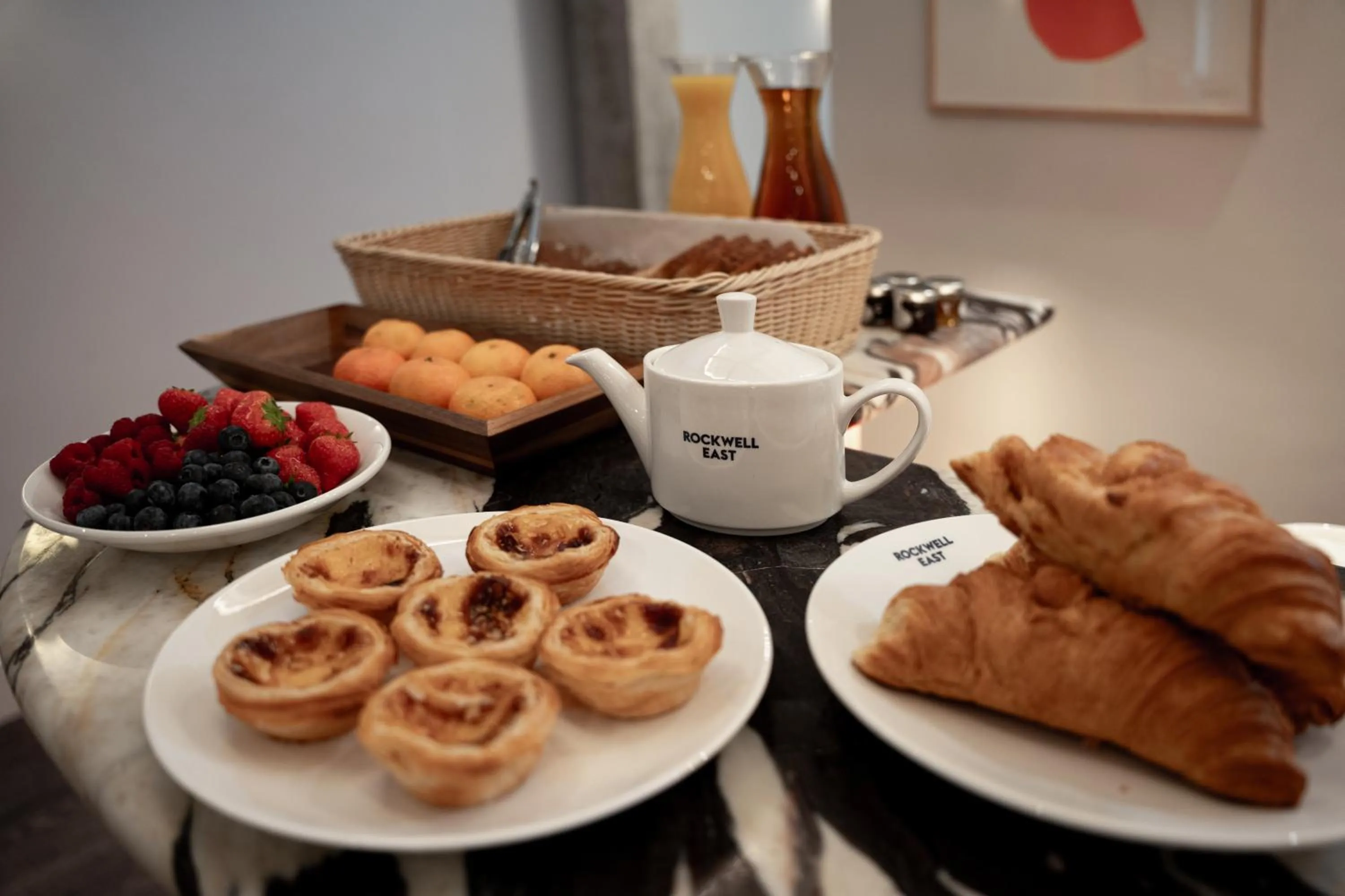 Breakfast in Rockwell East-Tower Bridge