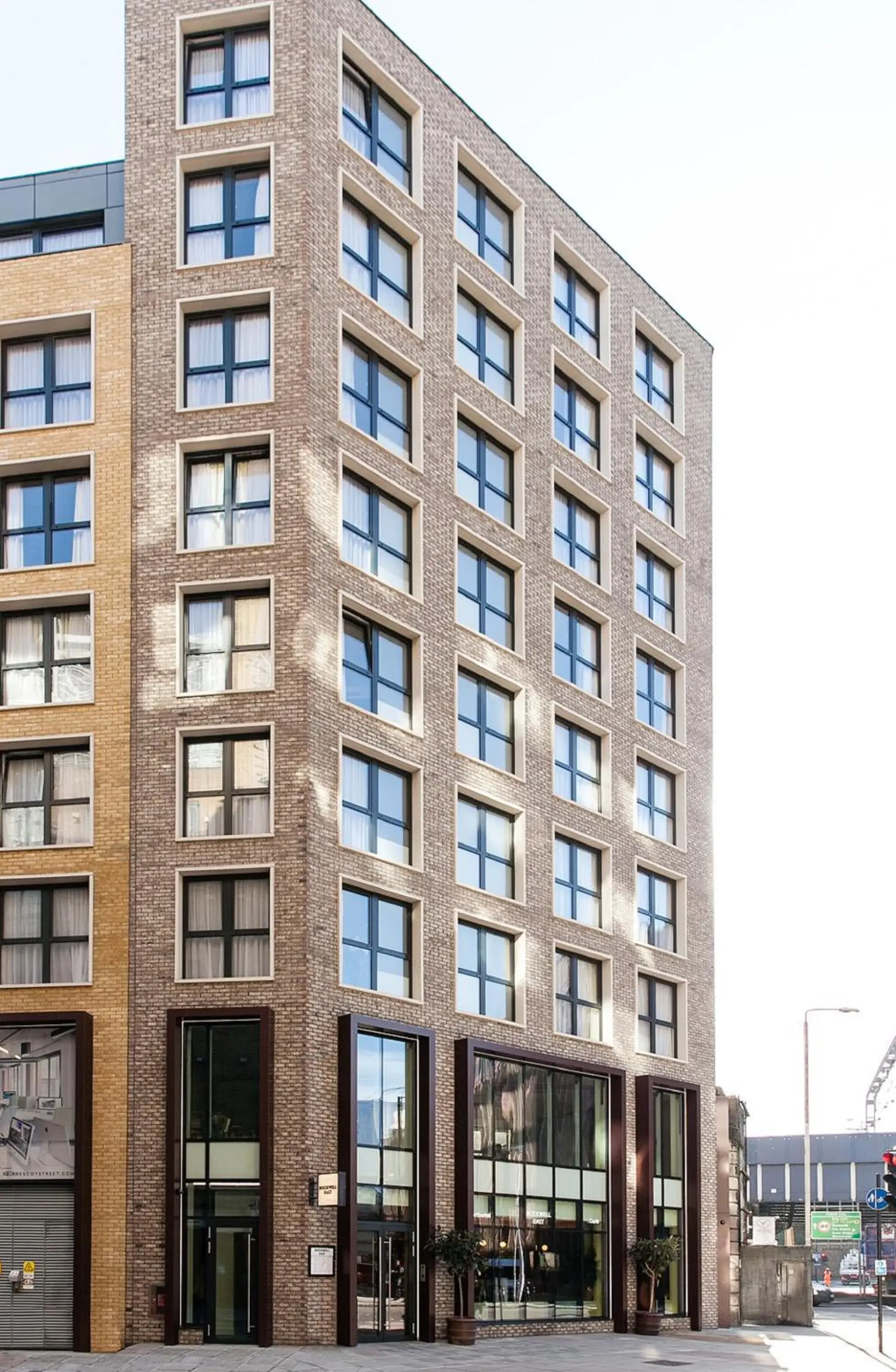 Facade/entrance in Rockwell East-Tower Bridge Facade/entrance in Rockwell East-Tower Bridge