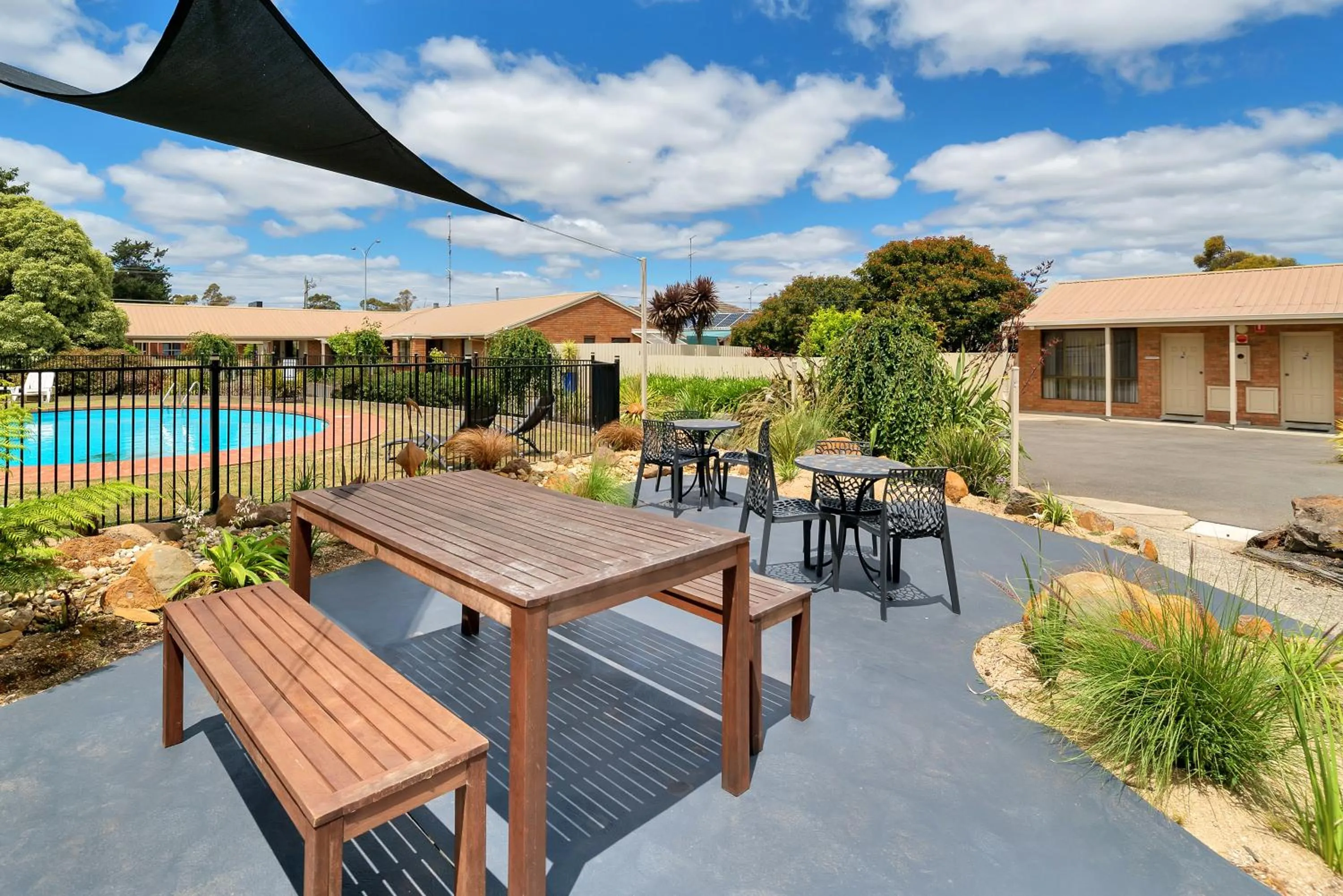 Patio in Begonia City Motor Inn