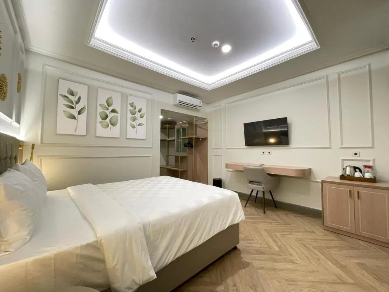 Bed in Hotel Bisanta Bidakara Tunjungan